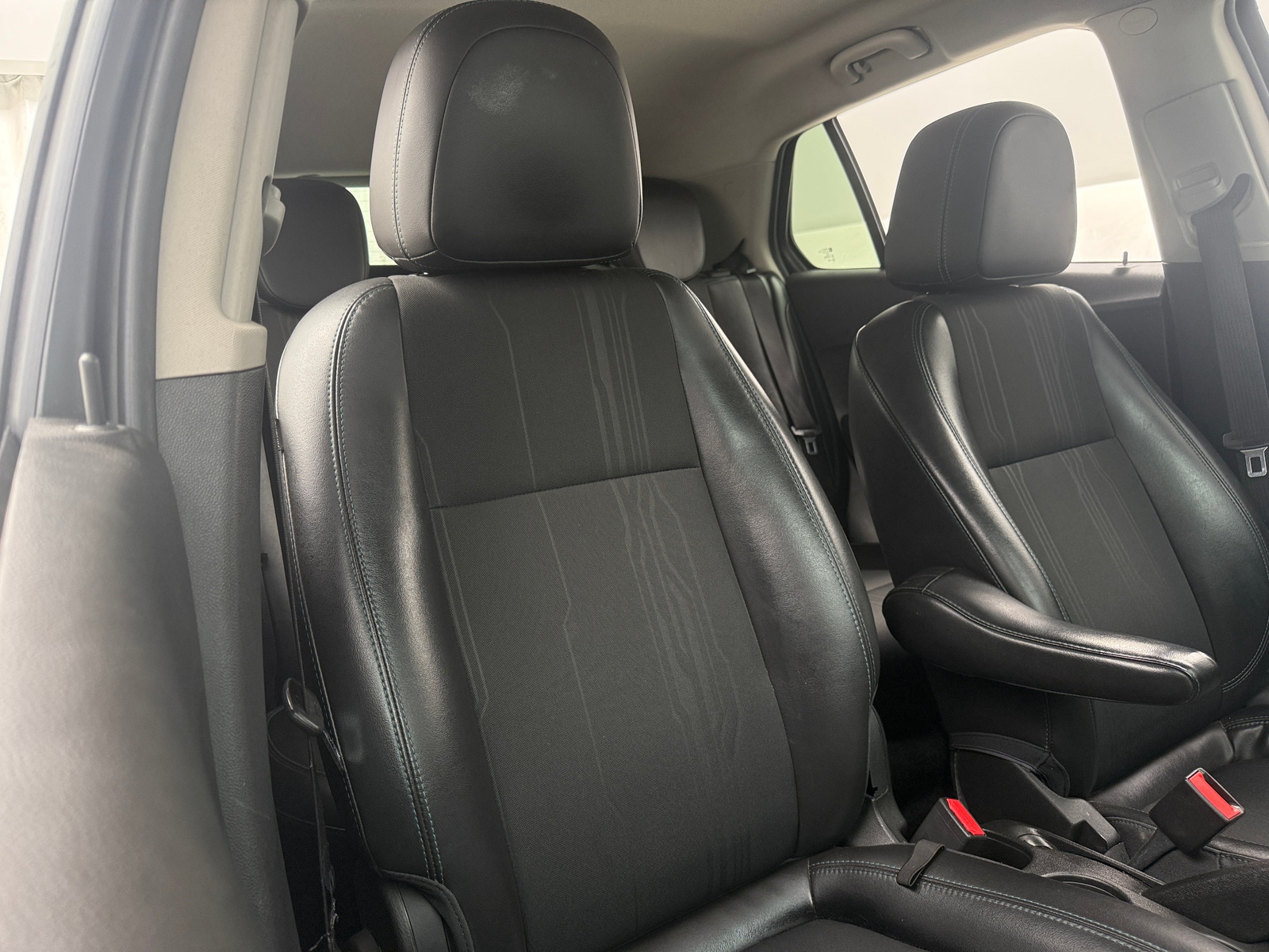 Thumbnail: 2016 Chevrolet Trax - 2