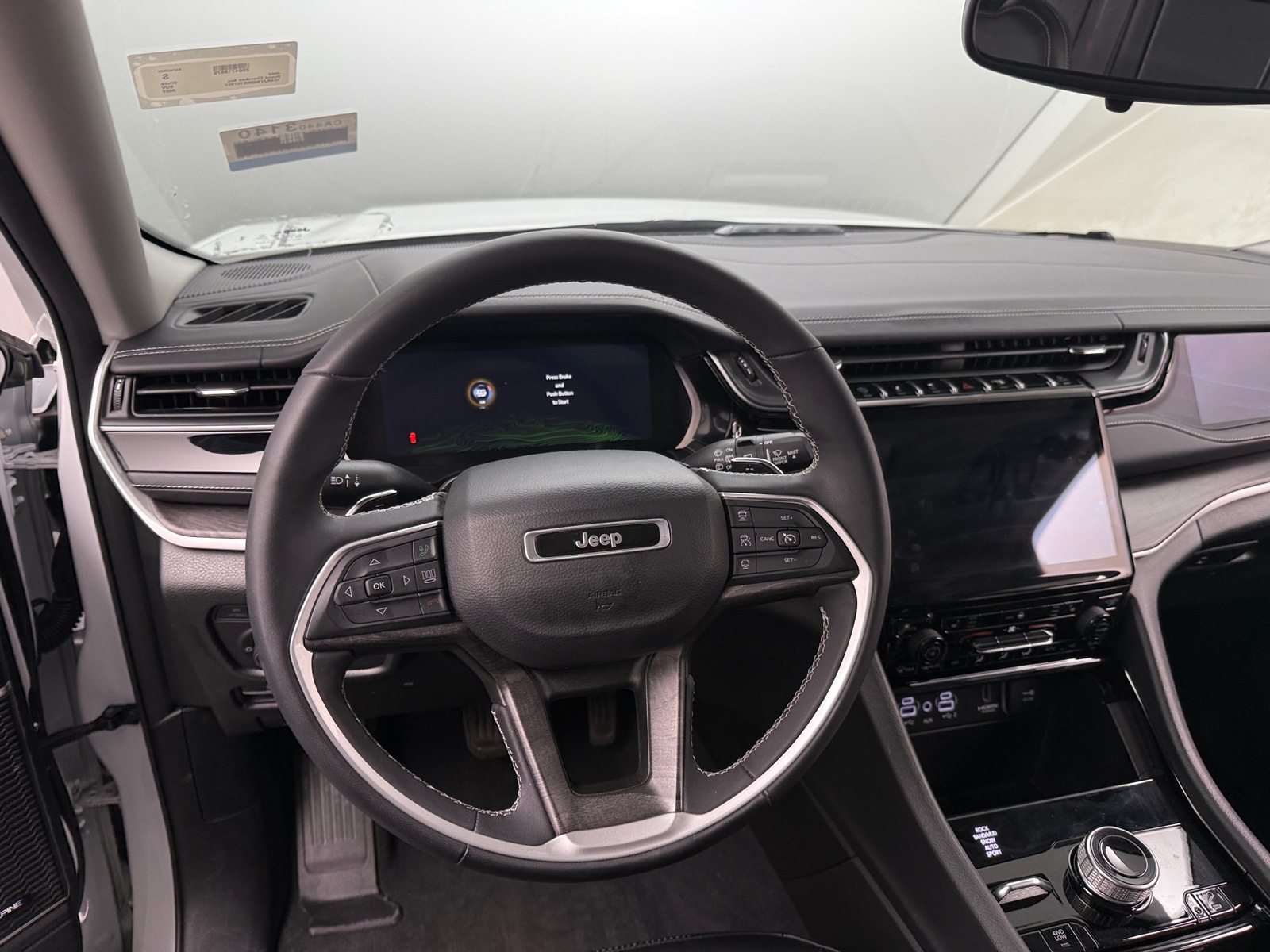 Thumbnail: 2022 Jeep Grand Cherokee - 4