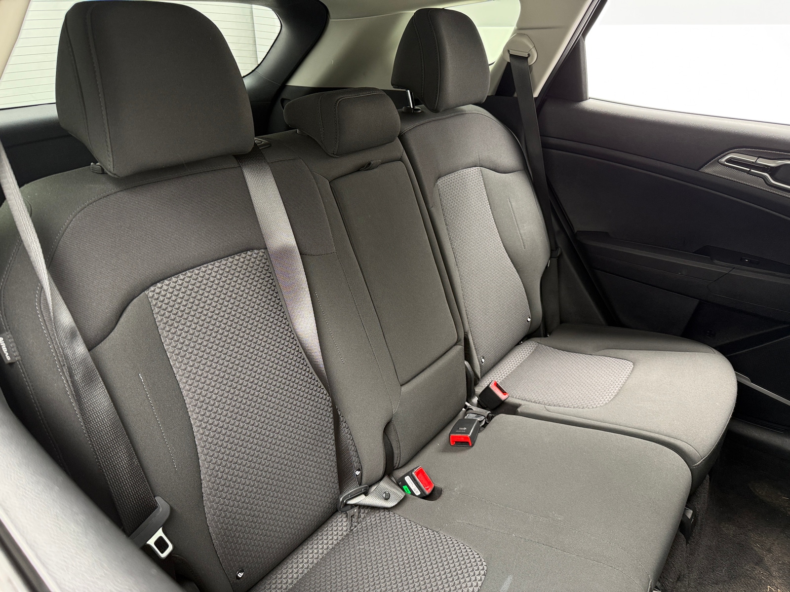 Thumbnail: 2025 Kia Sportage - 6