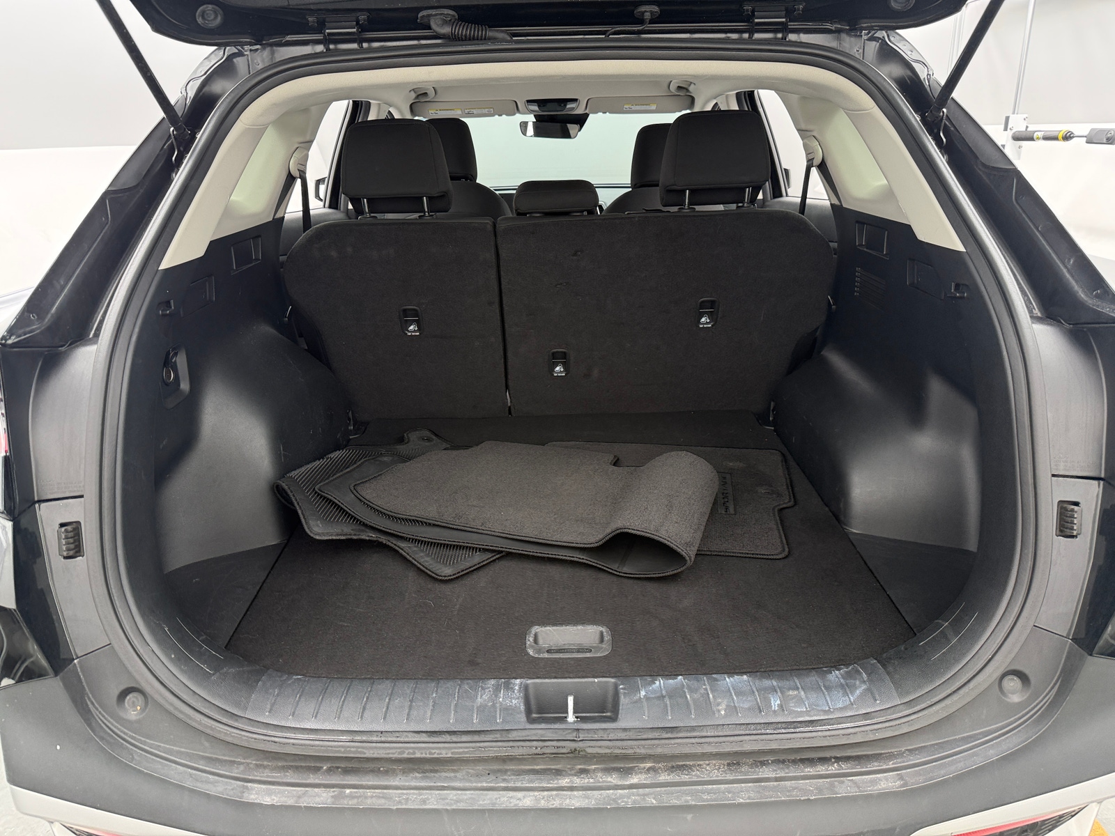 Thumbnail: 2025 Kia Sportage - 7