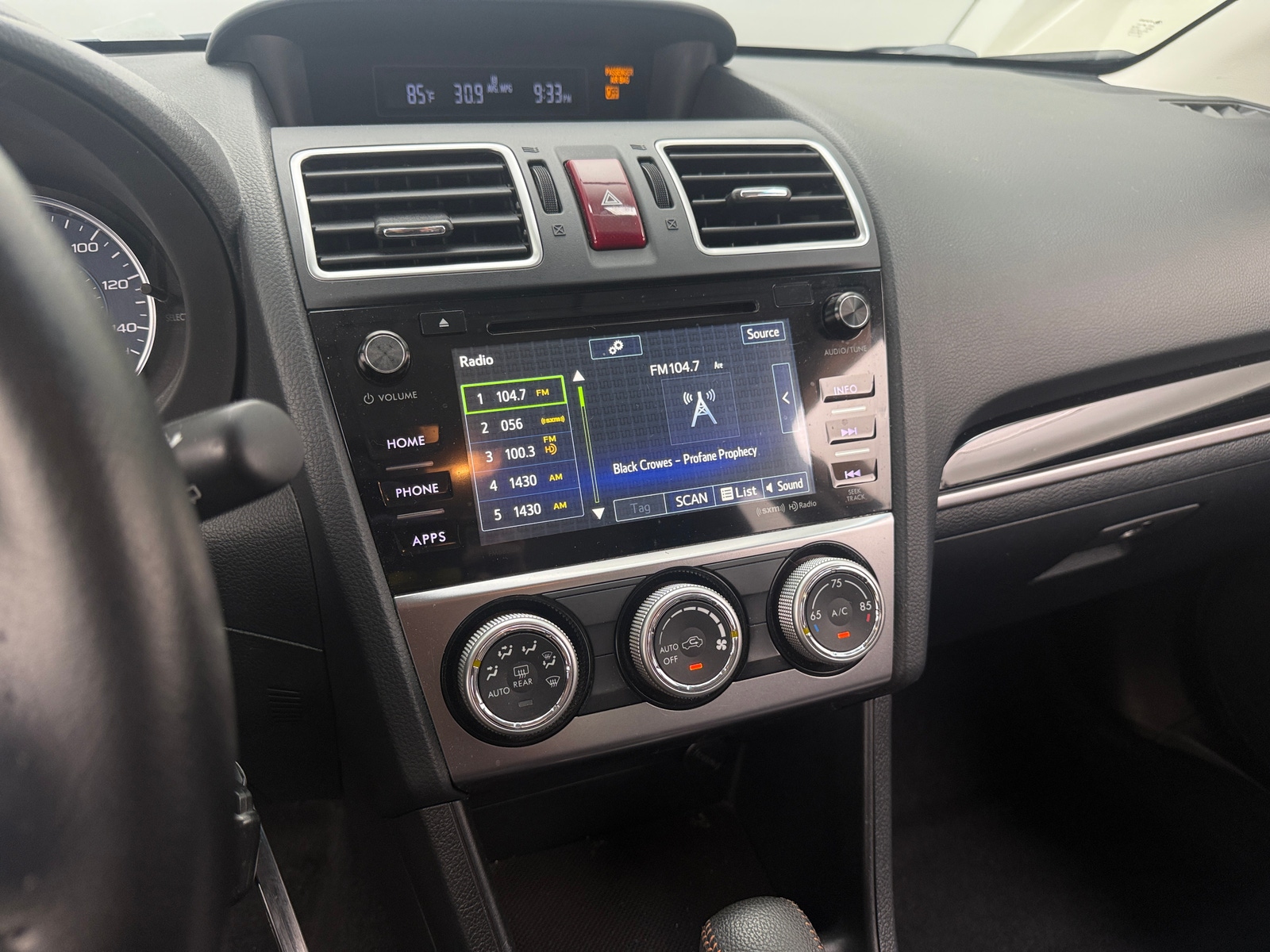 Thumbnail: 2016 Subaru Crosstrek - 3