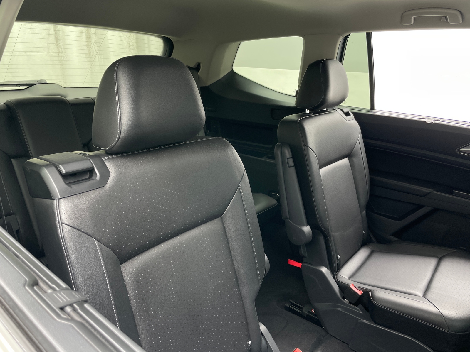 Thumbnail: 2018 Volkswagen Atlas - 5