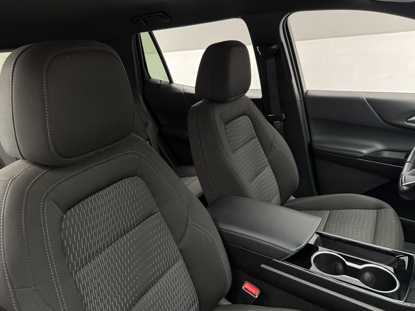 Thumbnail: 2025 Chevrolet Equinox - 2