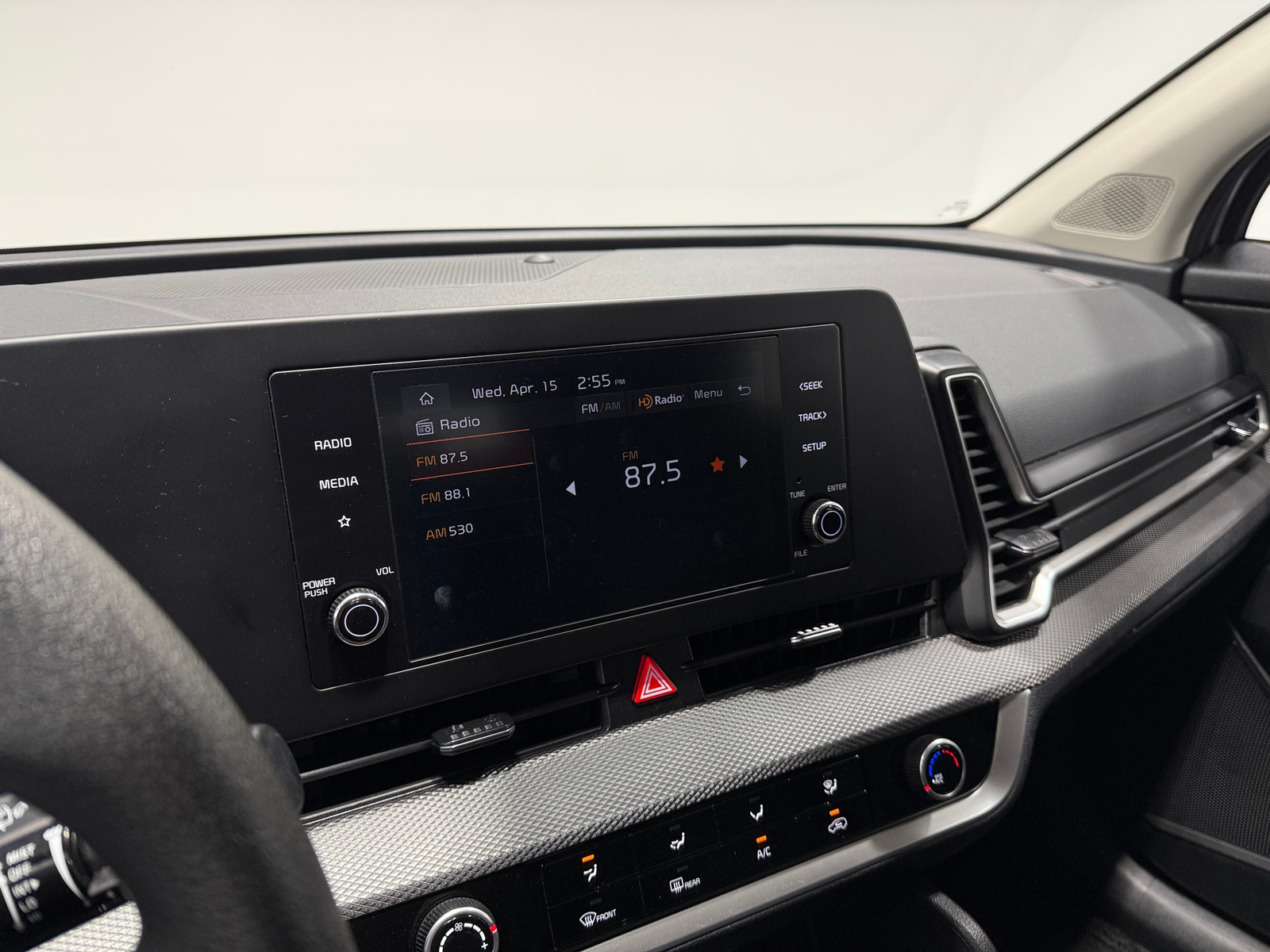 Thumbnail: 2025 Kia Sportage - 4