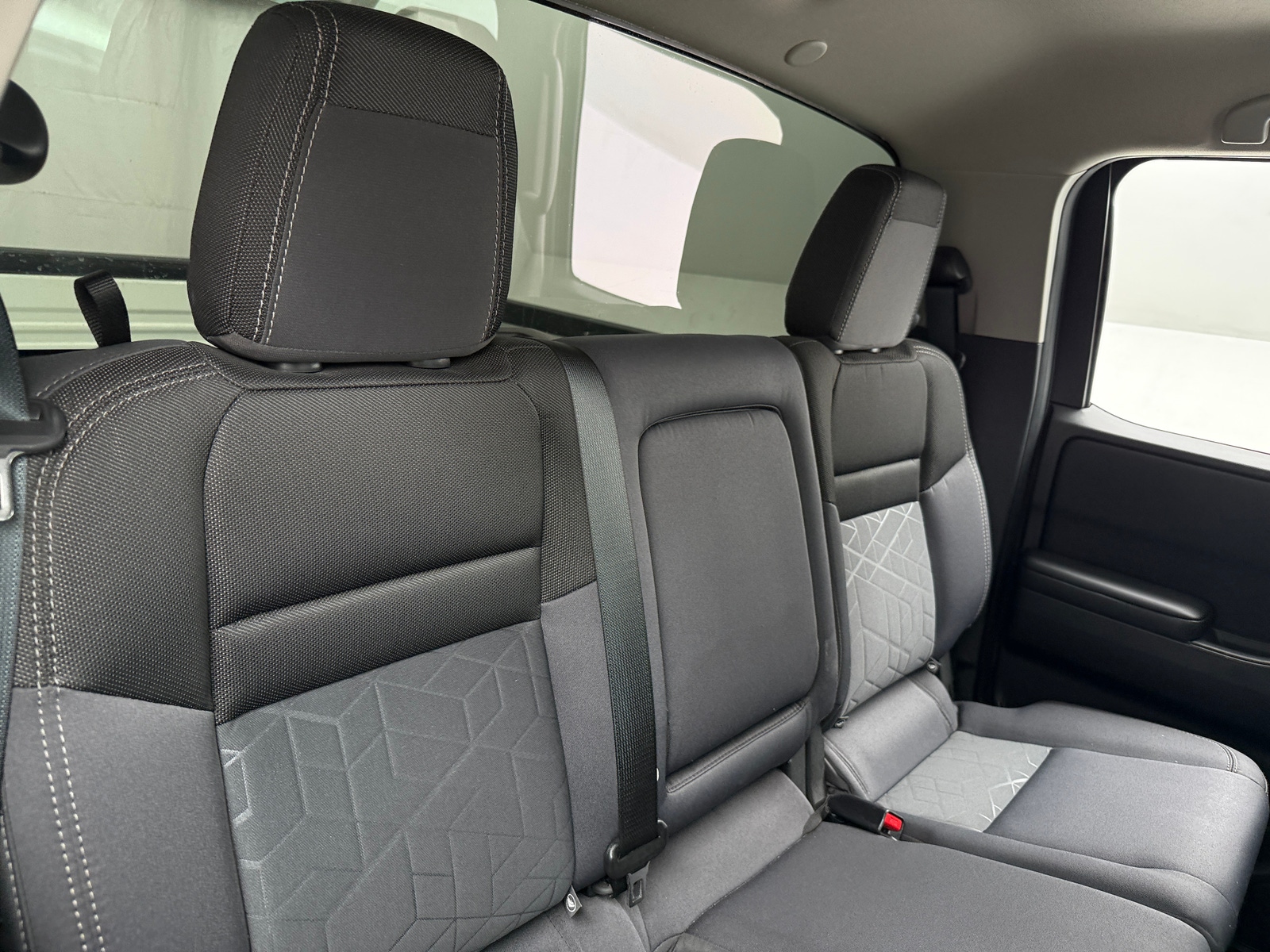 Thumbnail: 2025 Nissan Frontier - 6