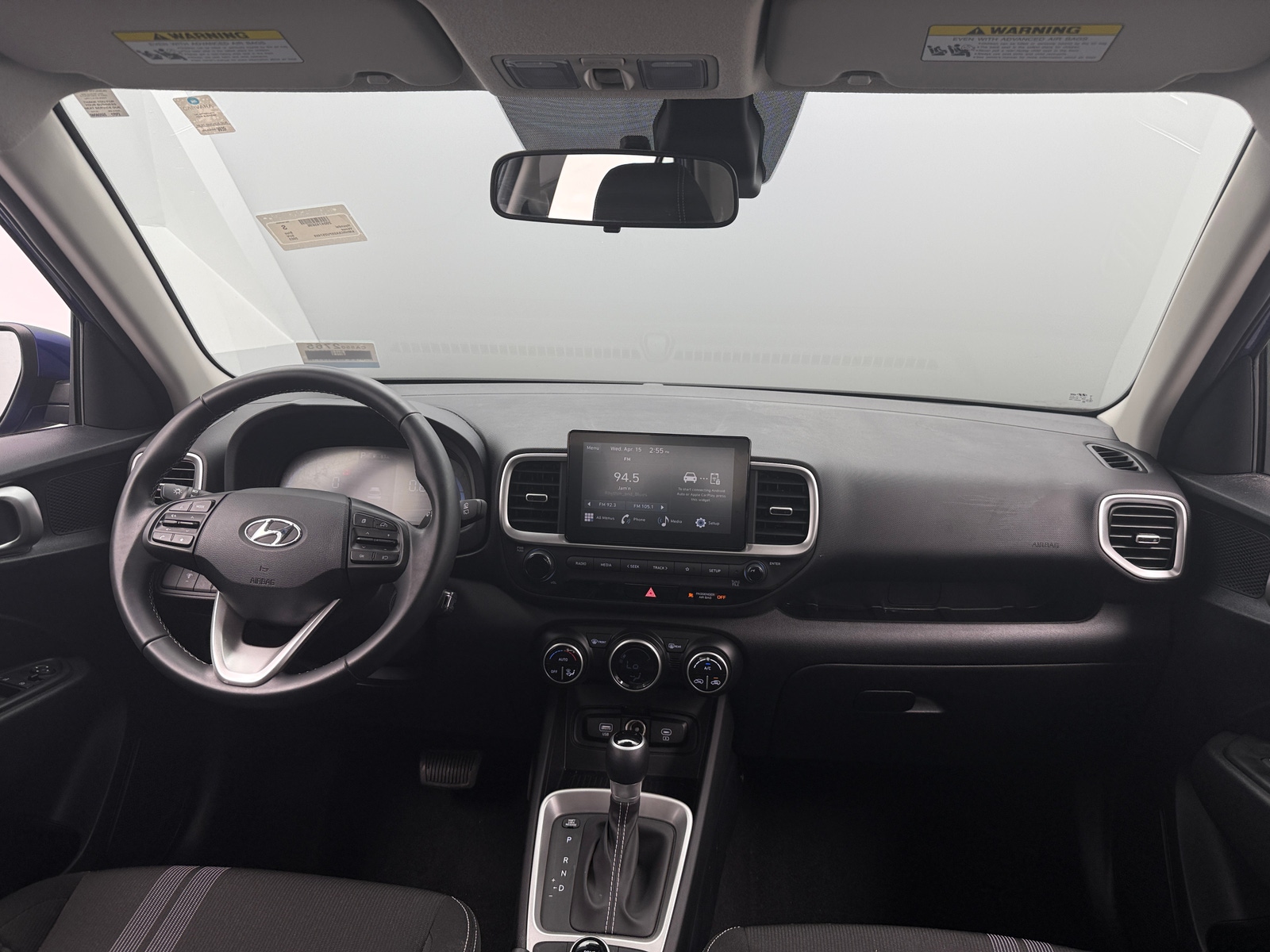 Thumbnail: 2023 Hyundai Venue - 3