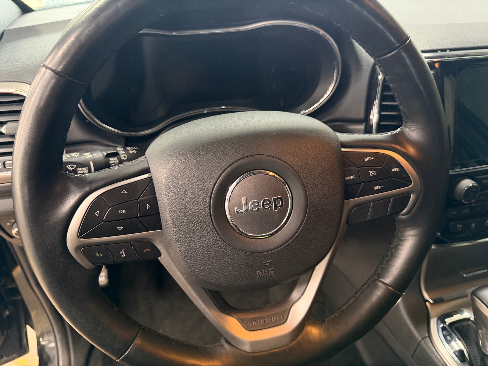Thumbnail: 2021 Jeep Grand Cherokee - 5