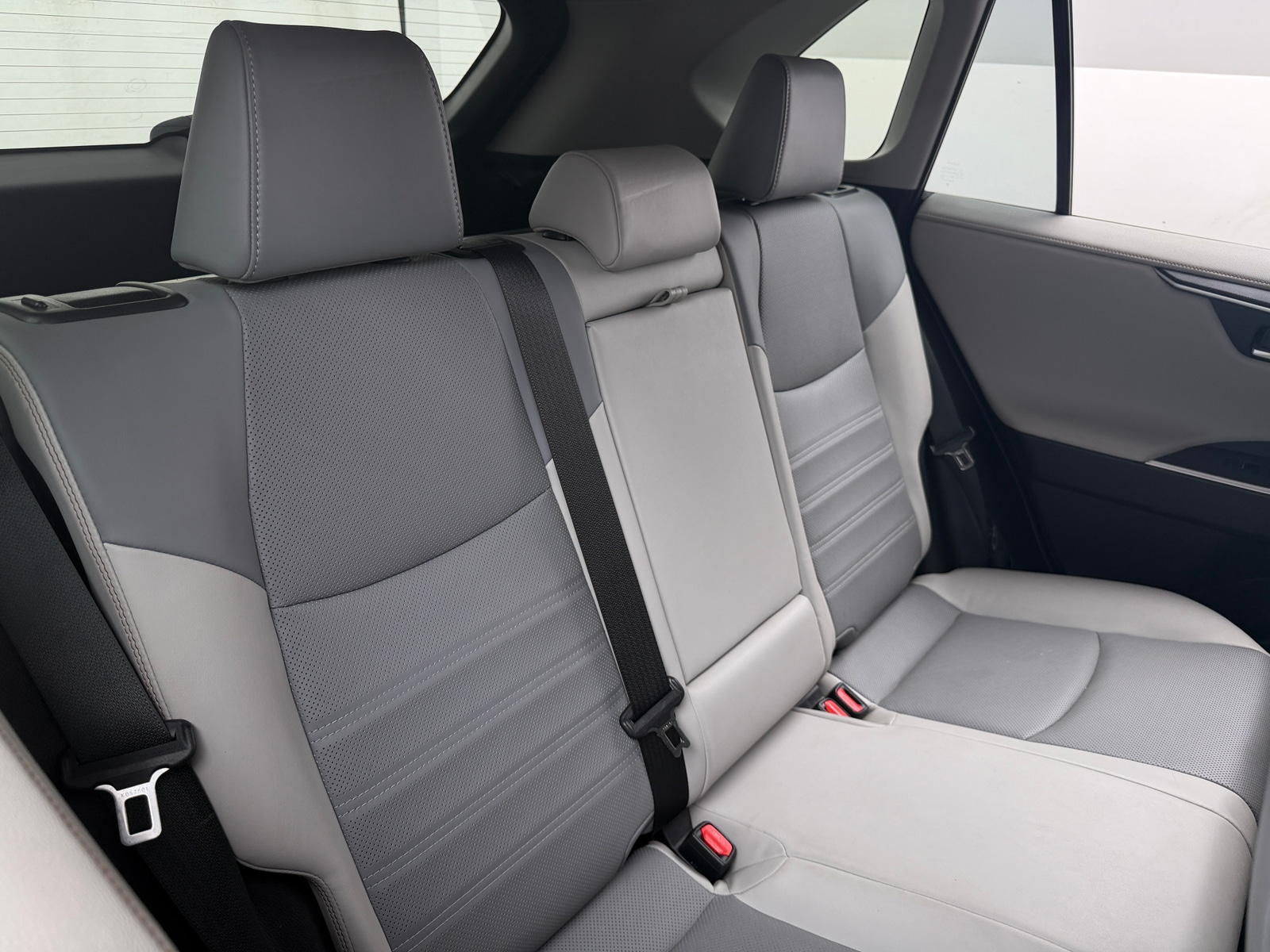 Thumbnail: 2020 Toyota RAV4 - 5