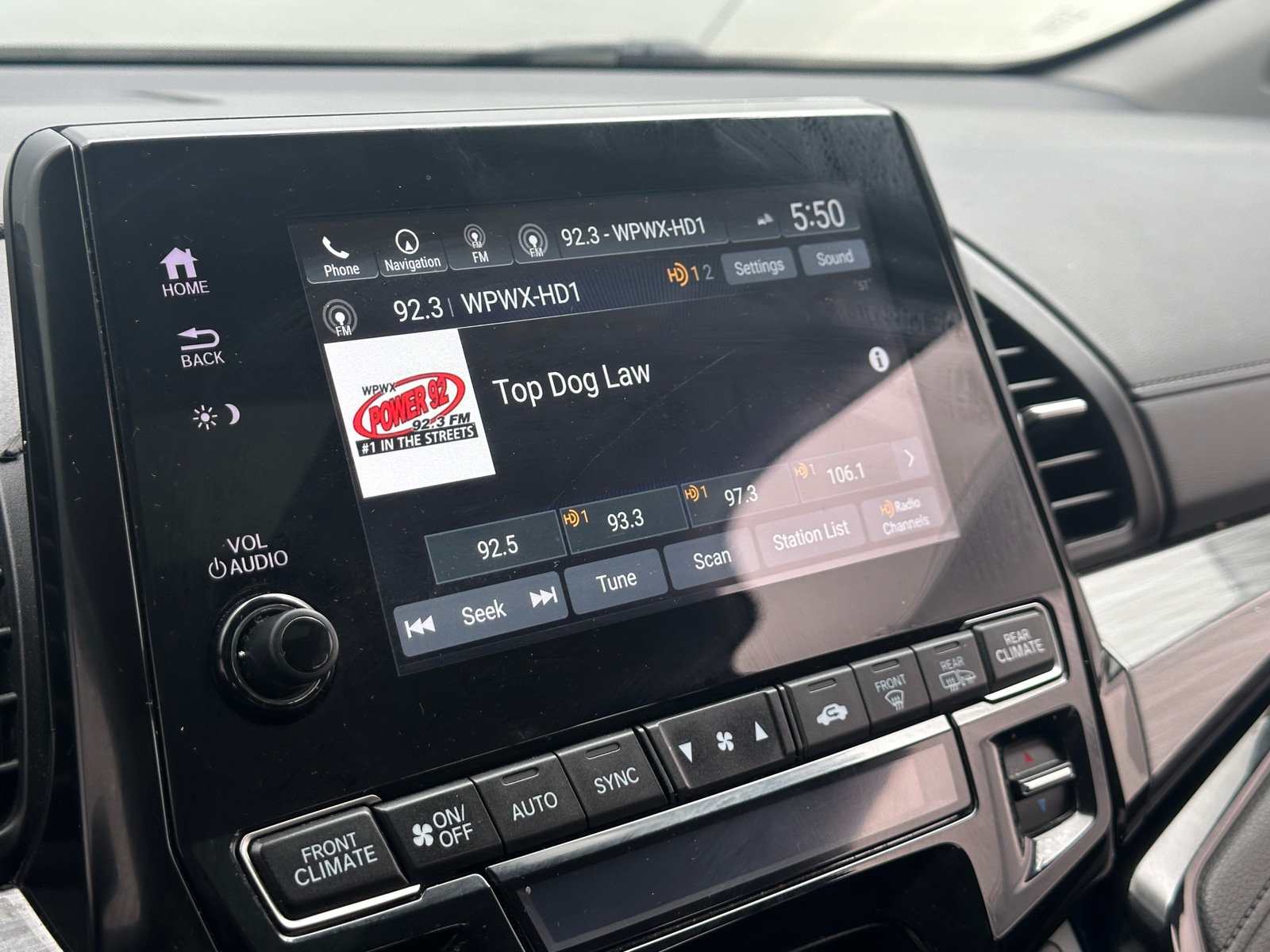 Thumbnail: 2022 Honda Odyssey - 3