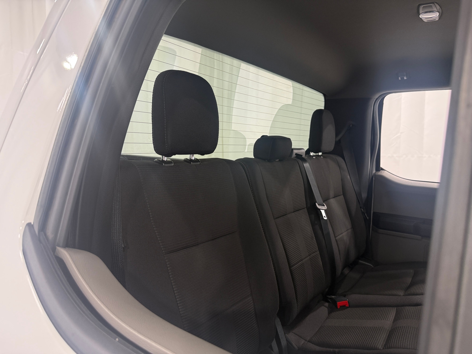 Thumbnail: 2020 Ford Econoline - 6