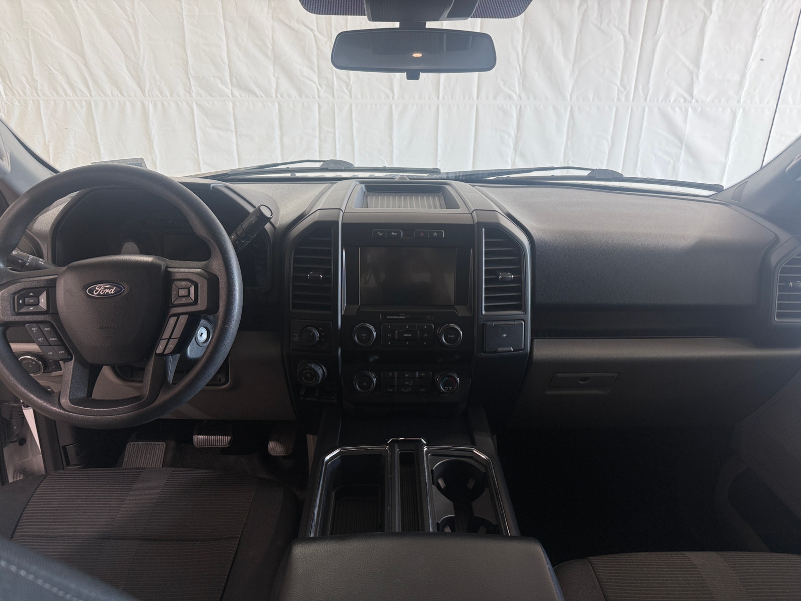 Thumbnail: 2020 Ford Econoline - 3