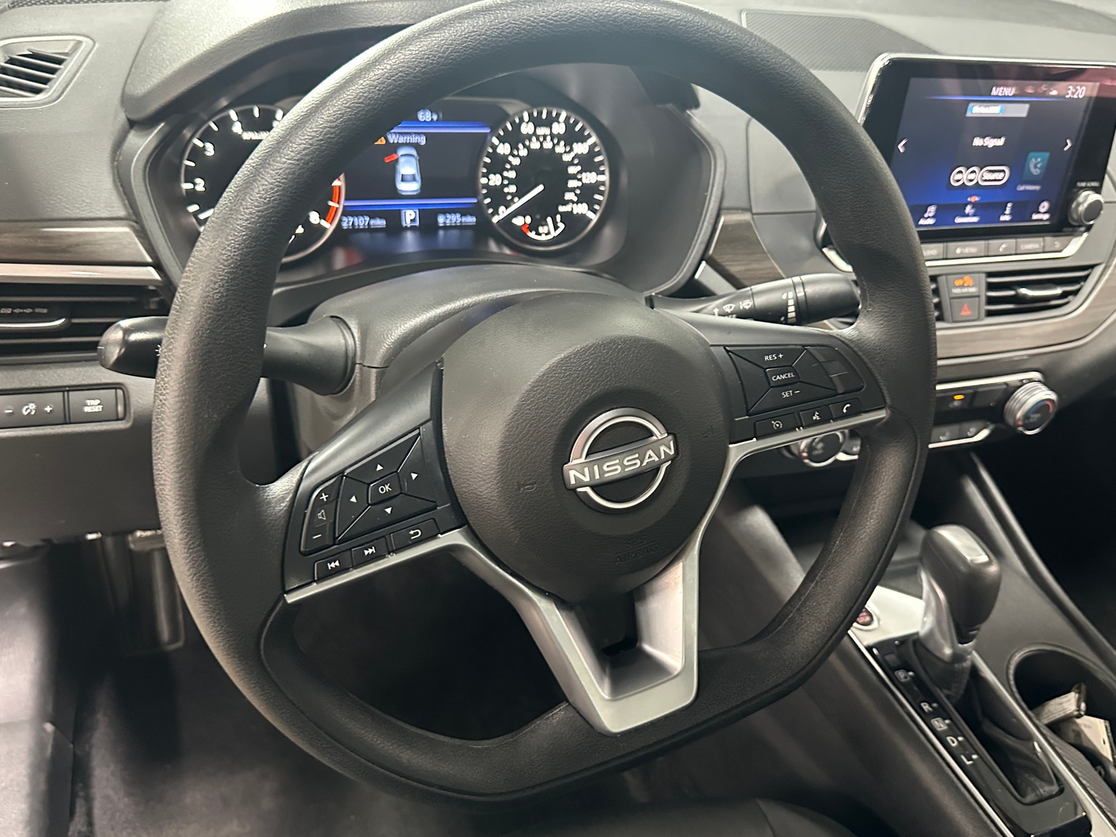 Thumbnail: 2025 Nissan Altima - 5