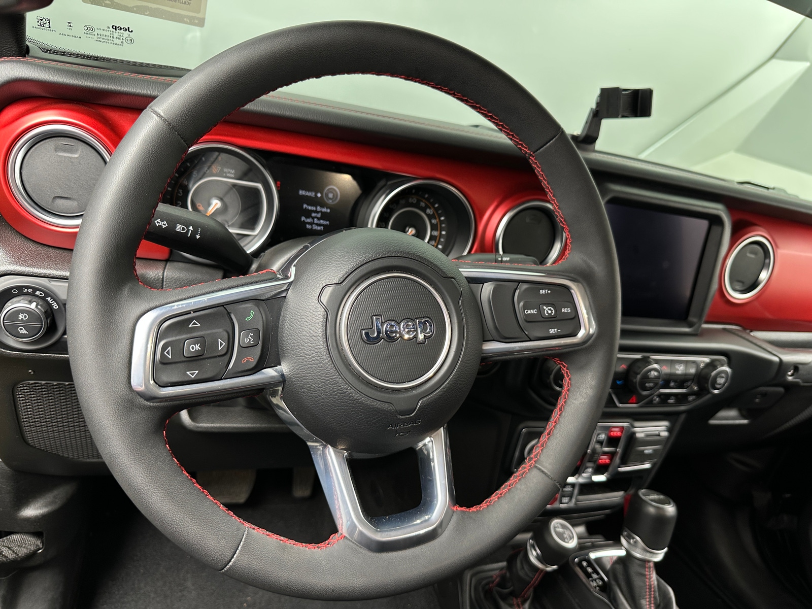 Thumbnail: 2023 Jeep Gladiator - 4