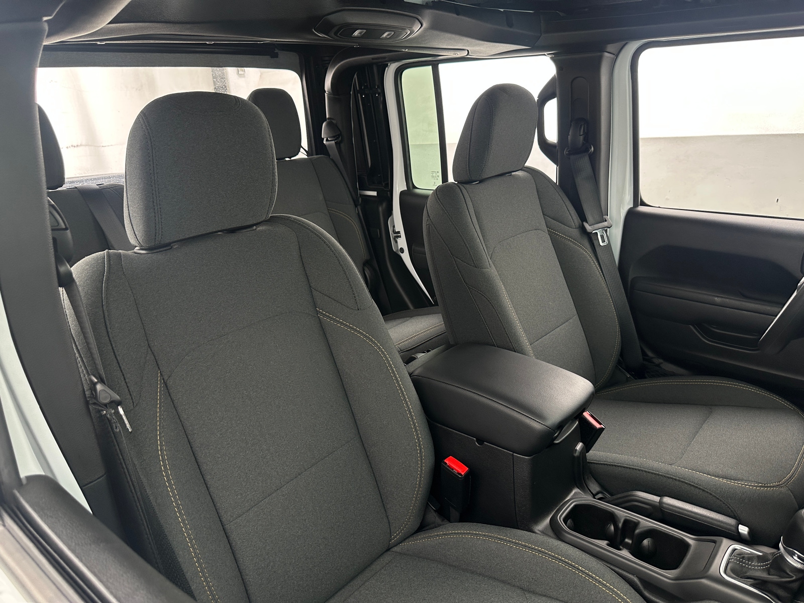 Thumbnail: 2025 Jeep Gladiator - 2