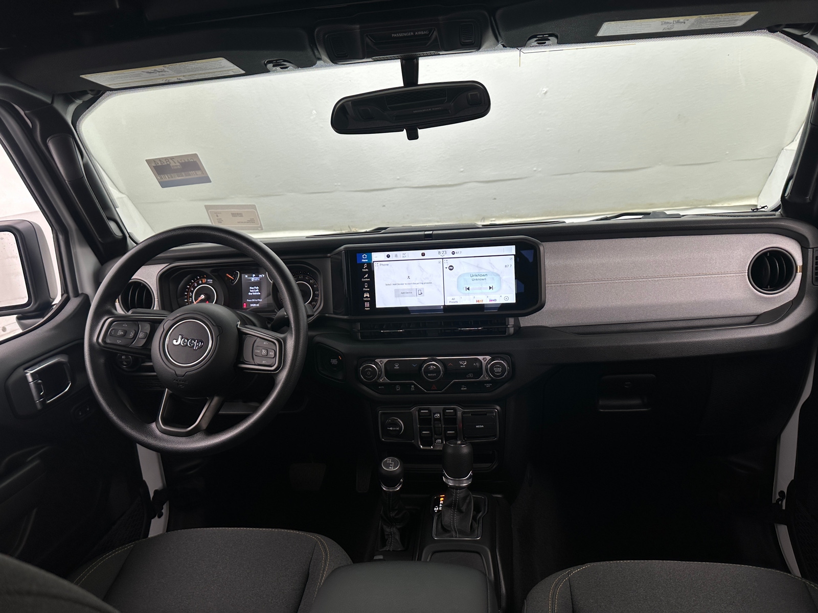 Thumbnail: 2025 Jeep Gladiator - 3