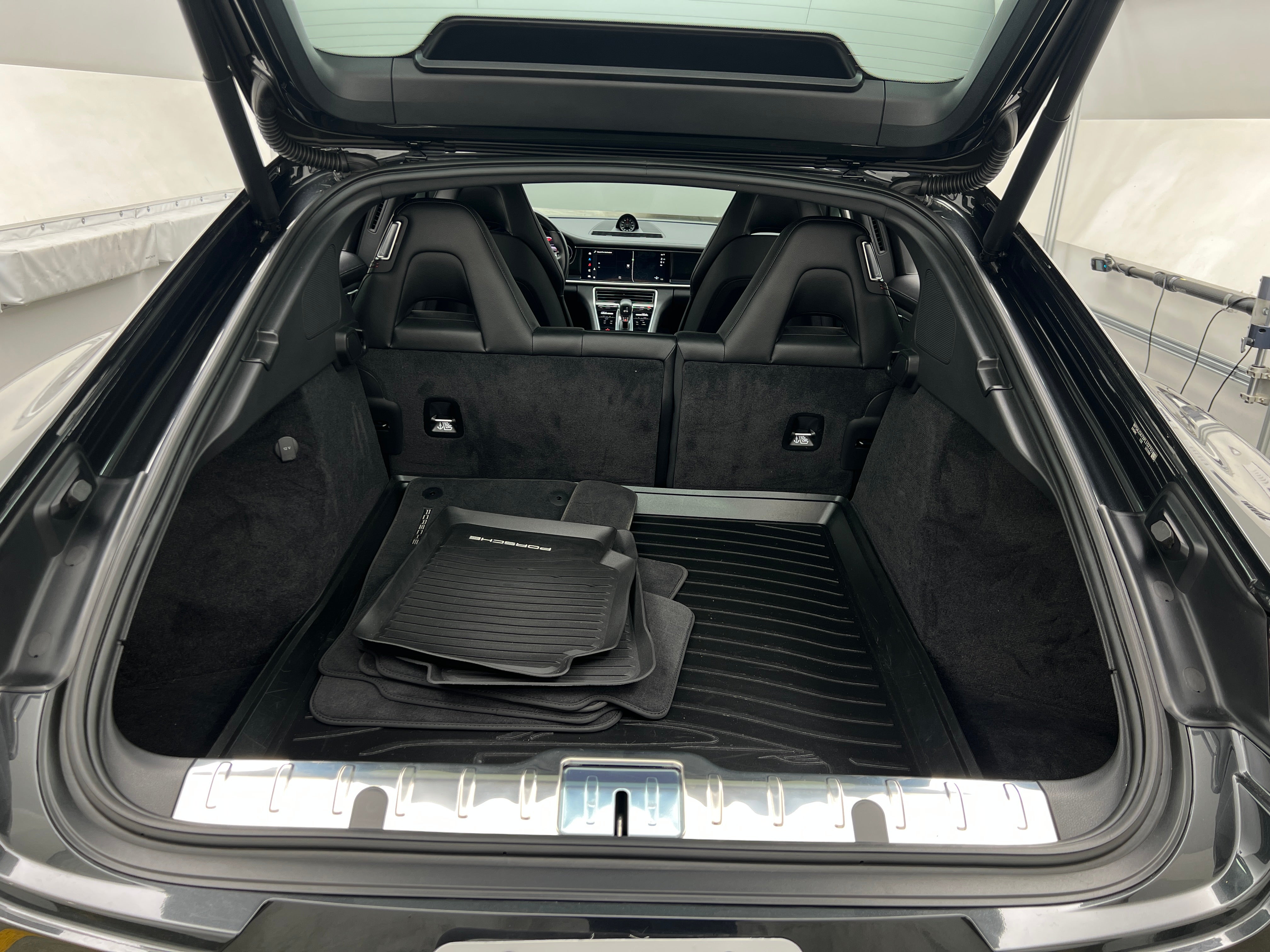 2023 Porsche Panamera