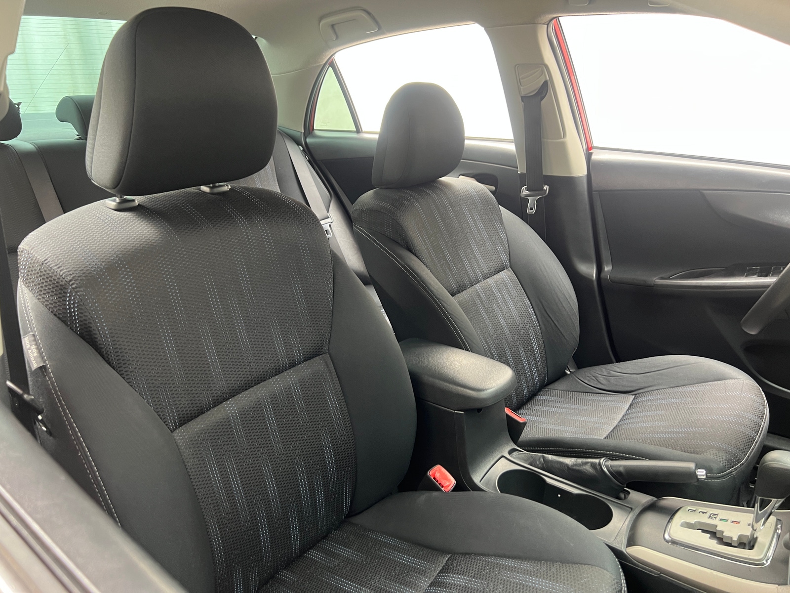 Thumbnail: 2013 Toyota Corolla - 2