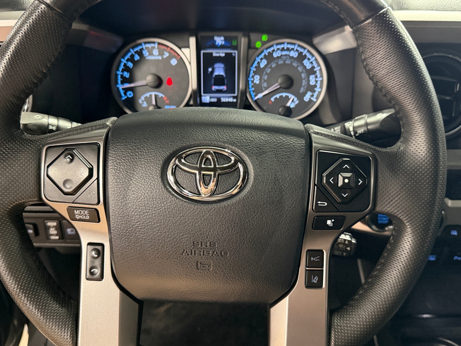 Thumbnail: 2018 Toyota Tacoma - 4