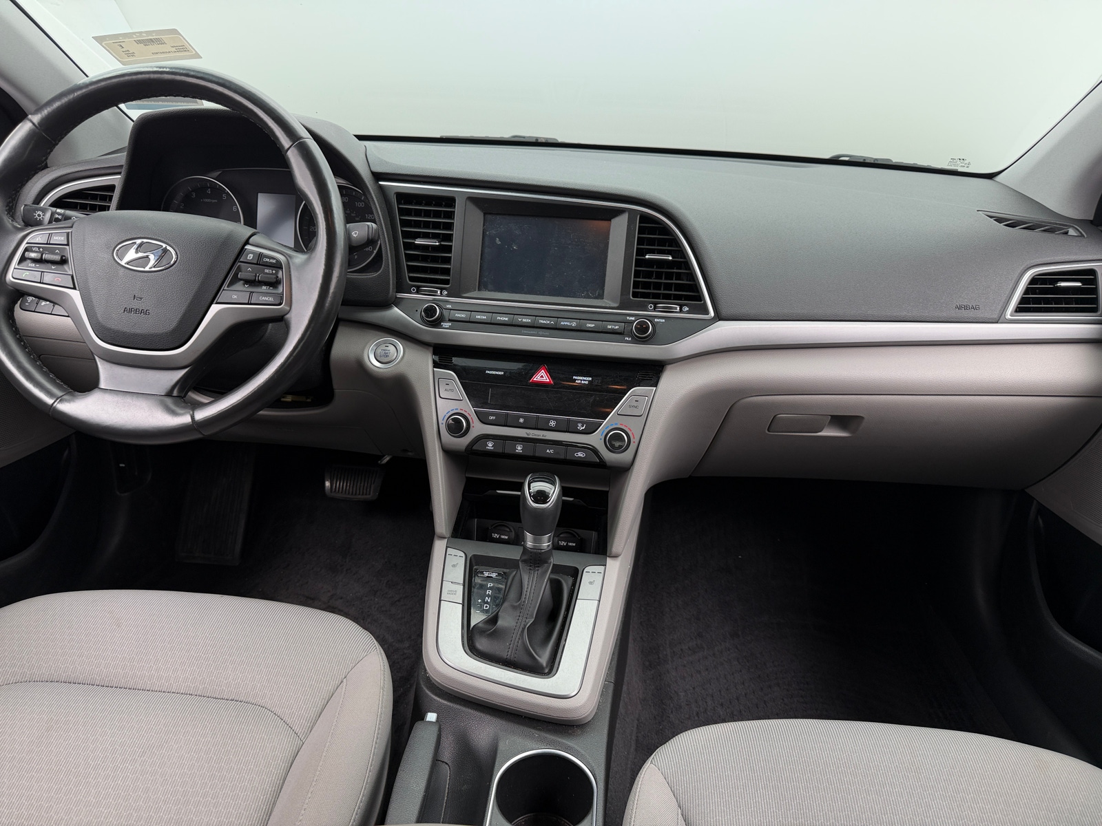 Thumbnail: 2018 Hyundai Elantra - 3