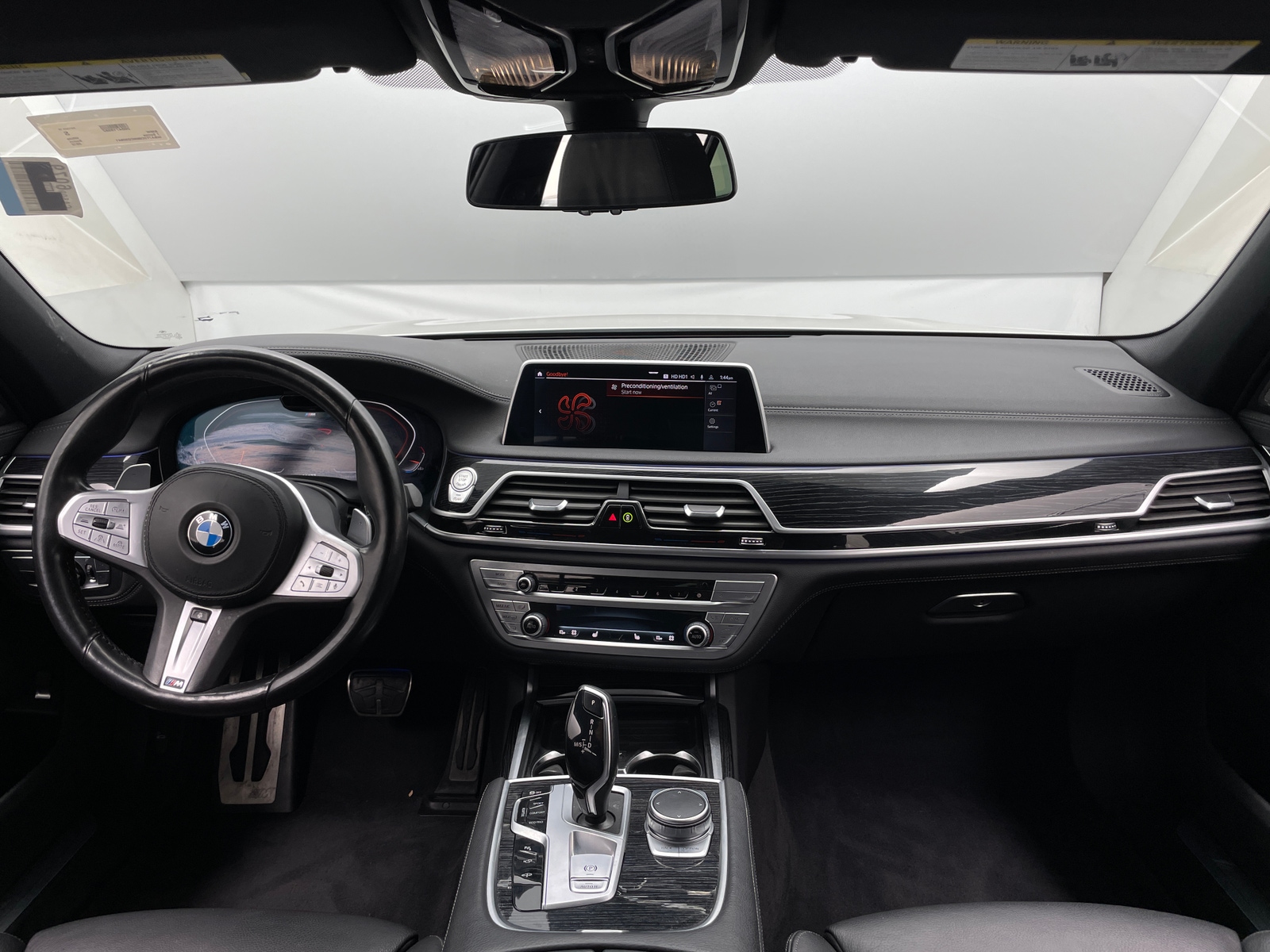 Thumbnail: 2022 BMW 7 Series - 2