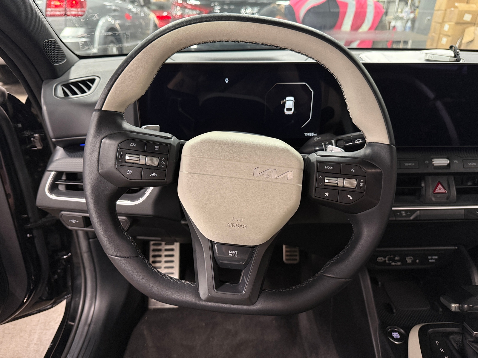 Thumbnail: 2025 Kia K4 - 4