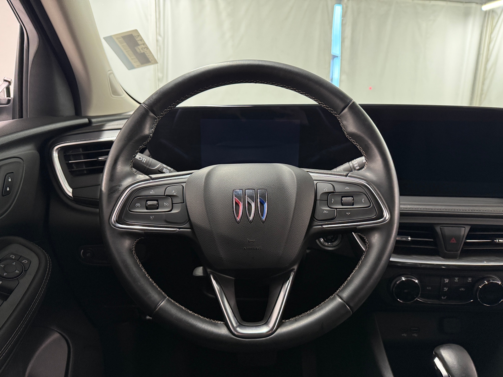 Thumbnail: 2024 Buick Encore GX - 4