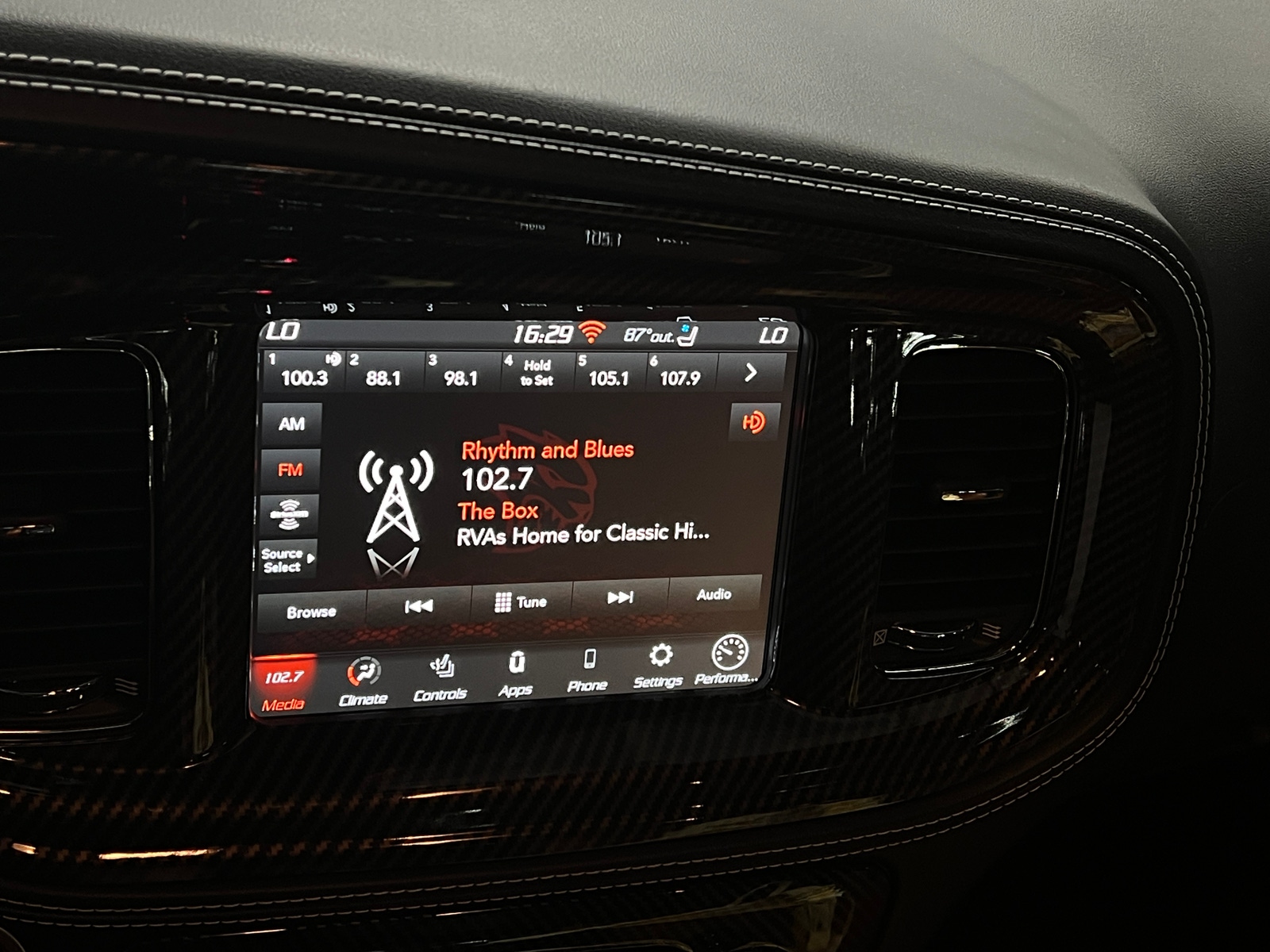 Thumbnail: 2022 Dodge Charger - 3