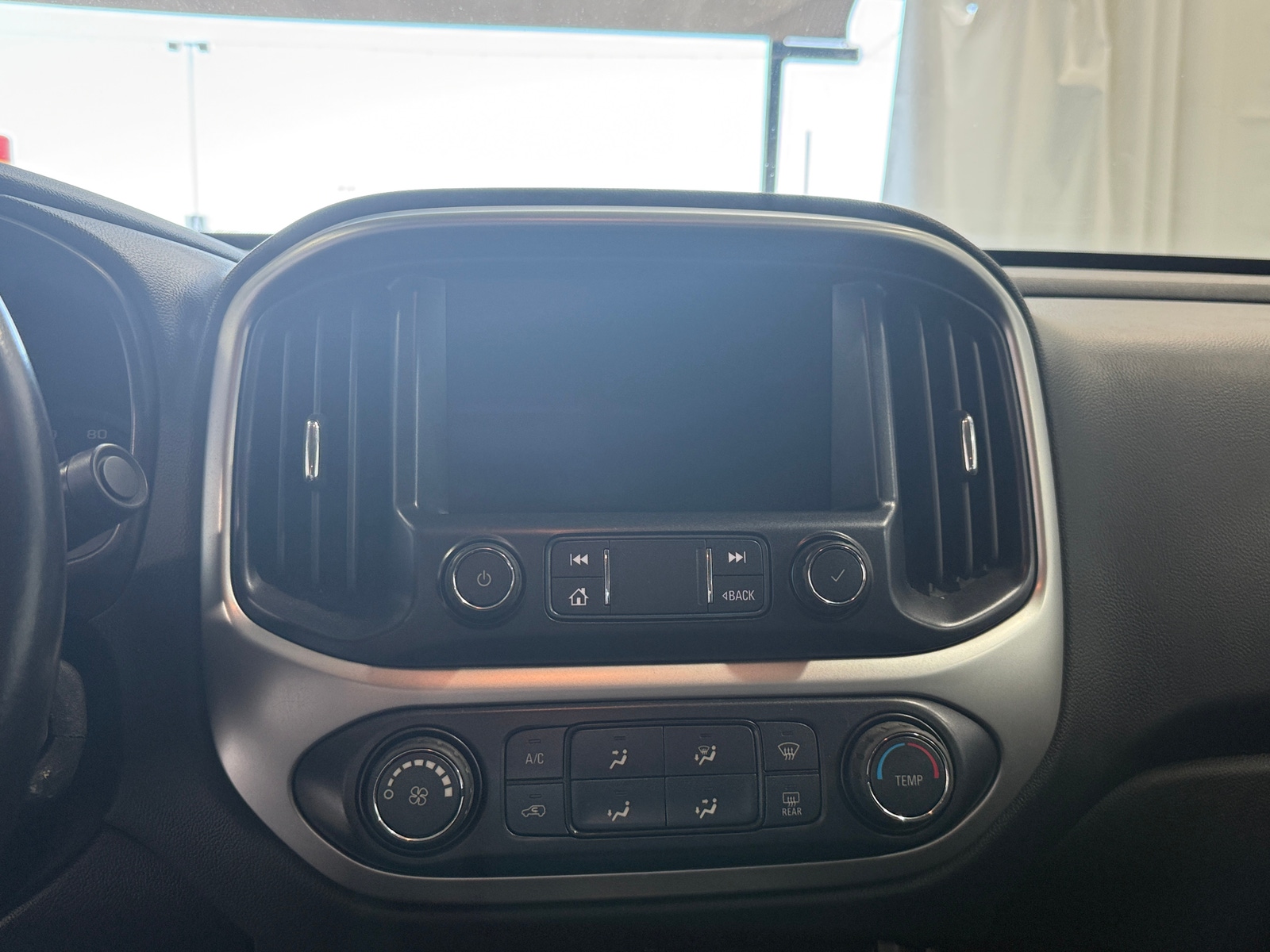 Thumbnail: 2020 Chevrolet Colorado - 4