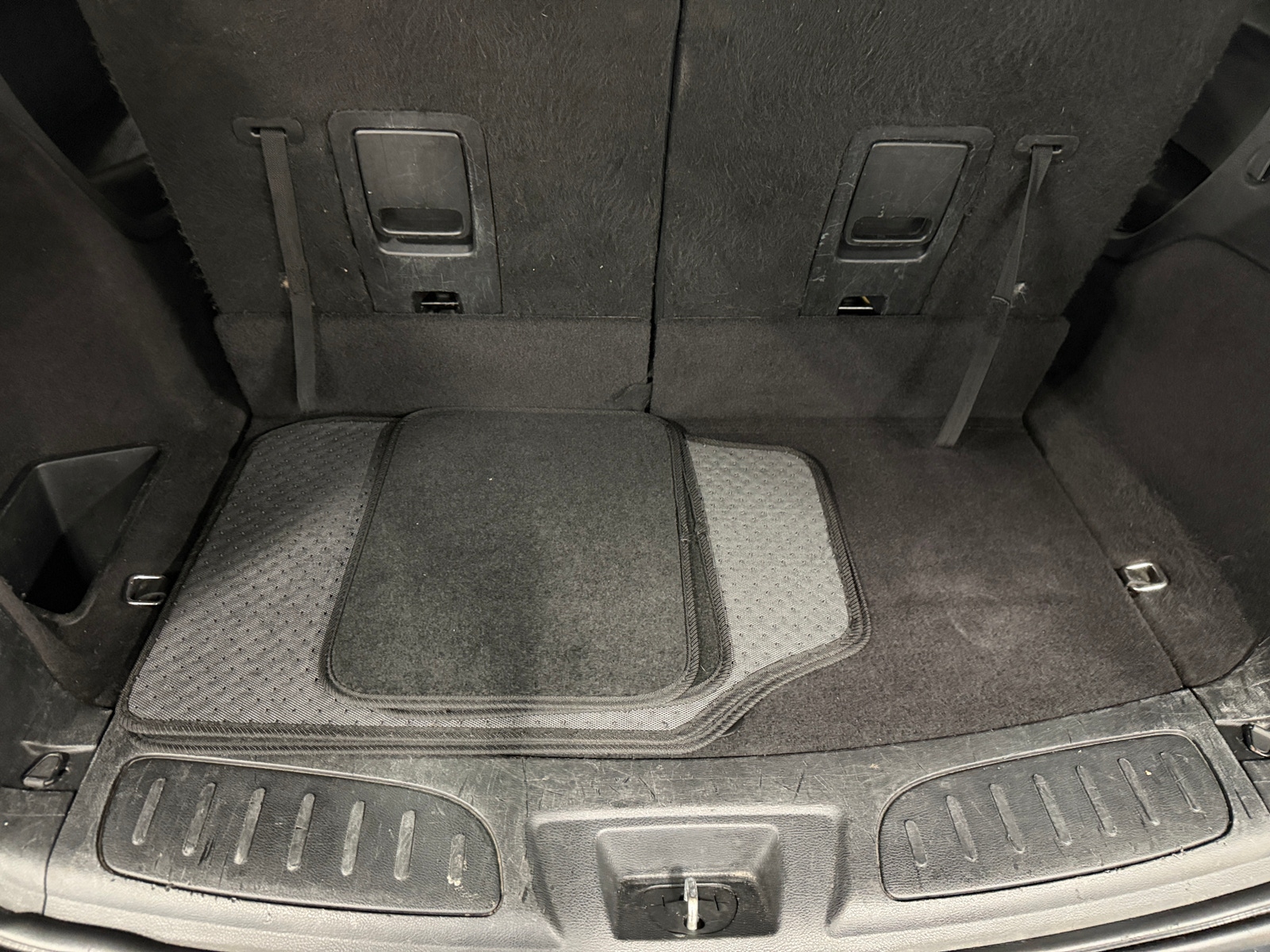 Thumbnail: 2019 Dodge Durango - 7