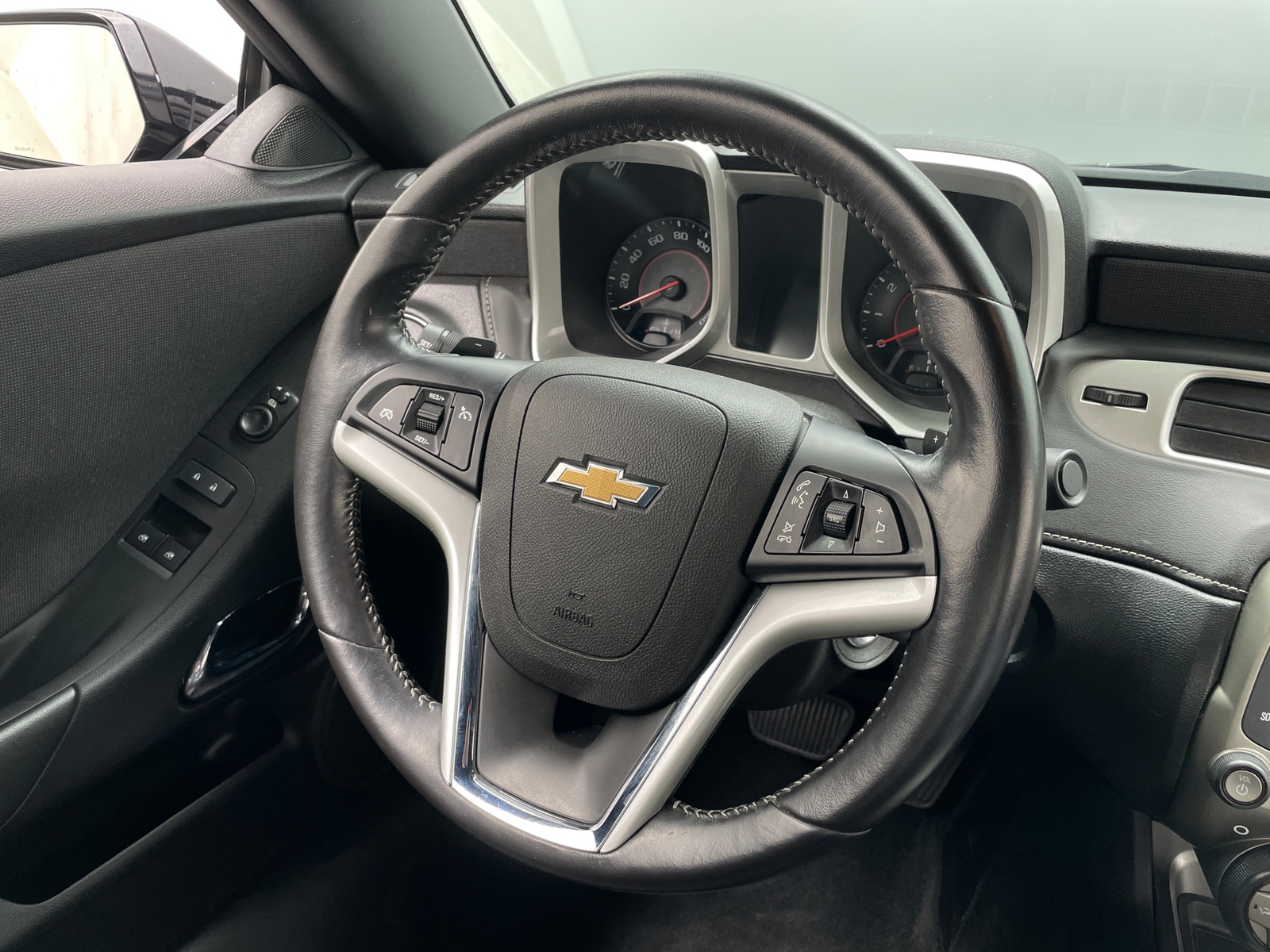 Thumbnail: 2015 Chevrolet Camaro - 4