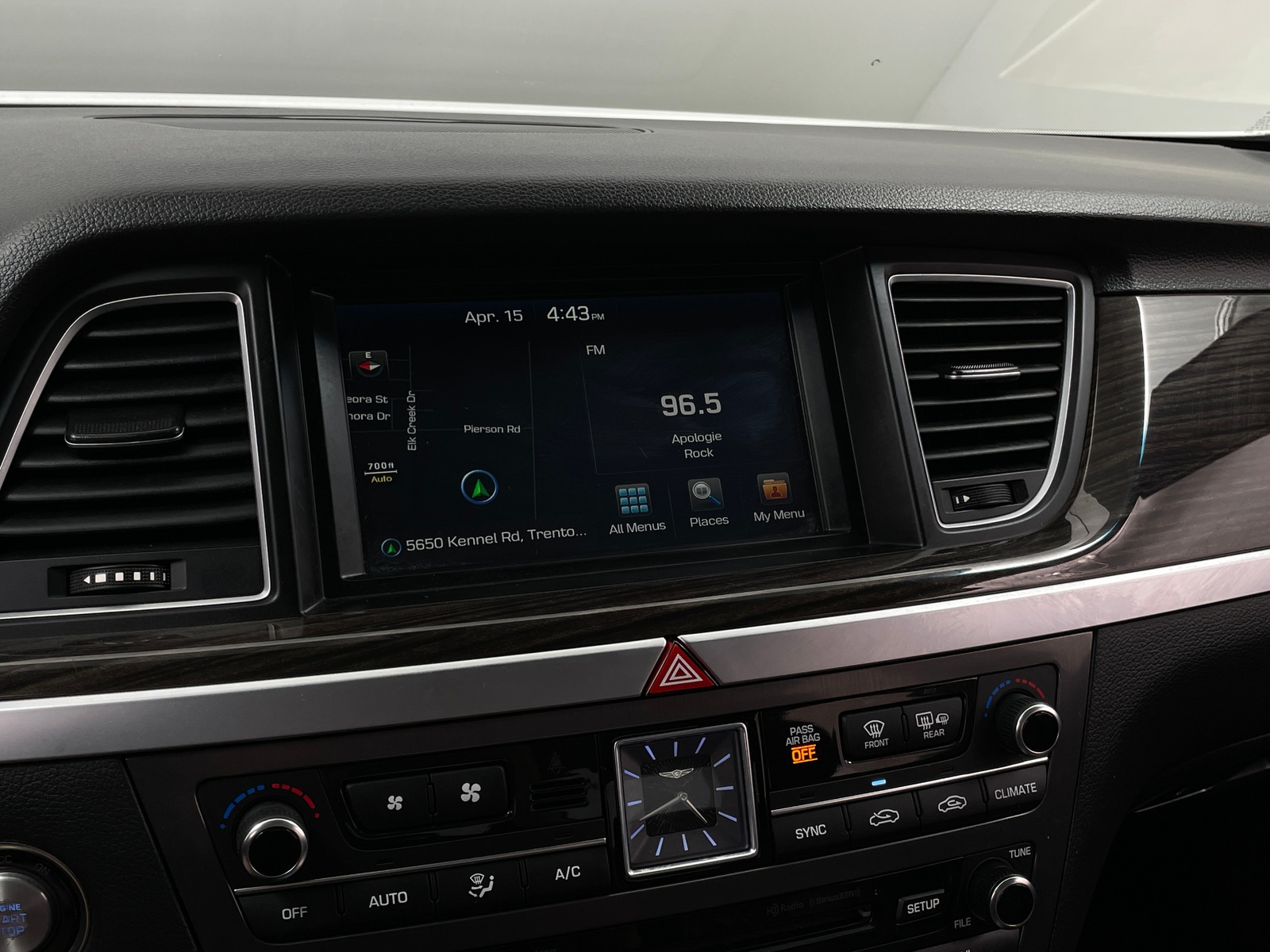 Thumbnail: 2018 Genesis G80 - 3