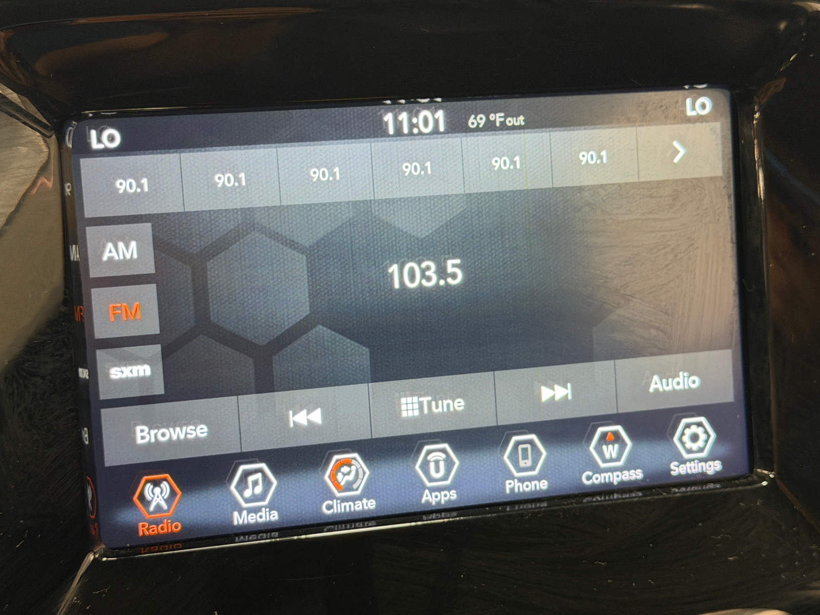 Thumbnail: 2021 Jeep Compass - 4