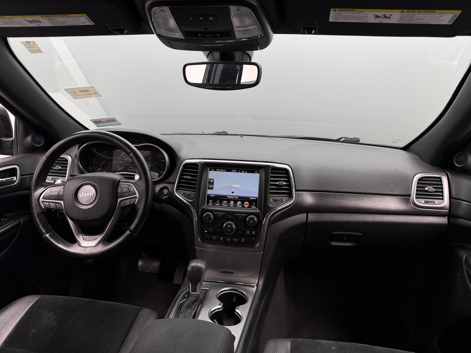 Thumbnail: 2017 Jeep Grand Cherokee - 3