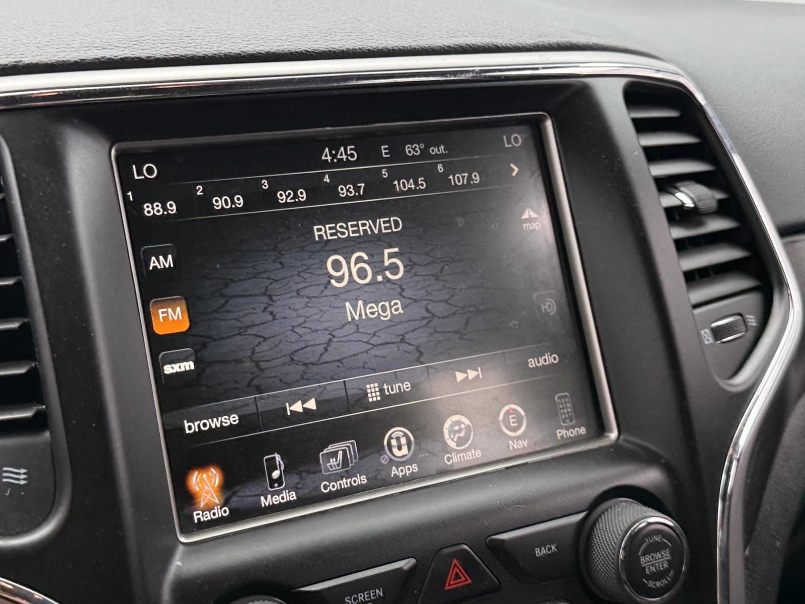 Thumbnail: 2017 Jeep Grand Cherokee - 4