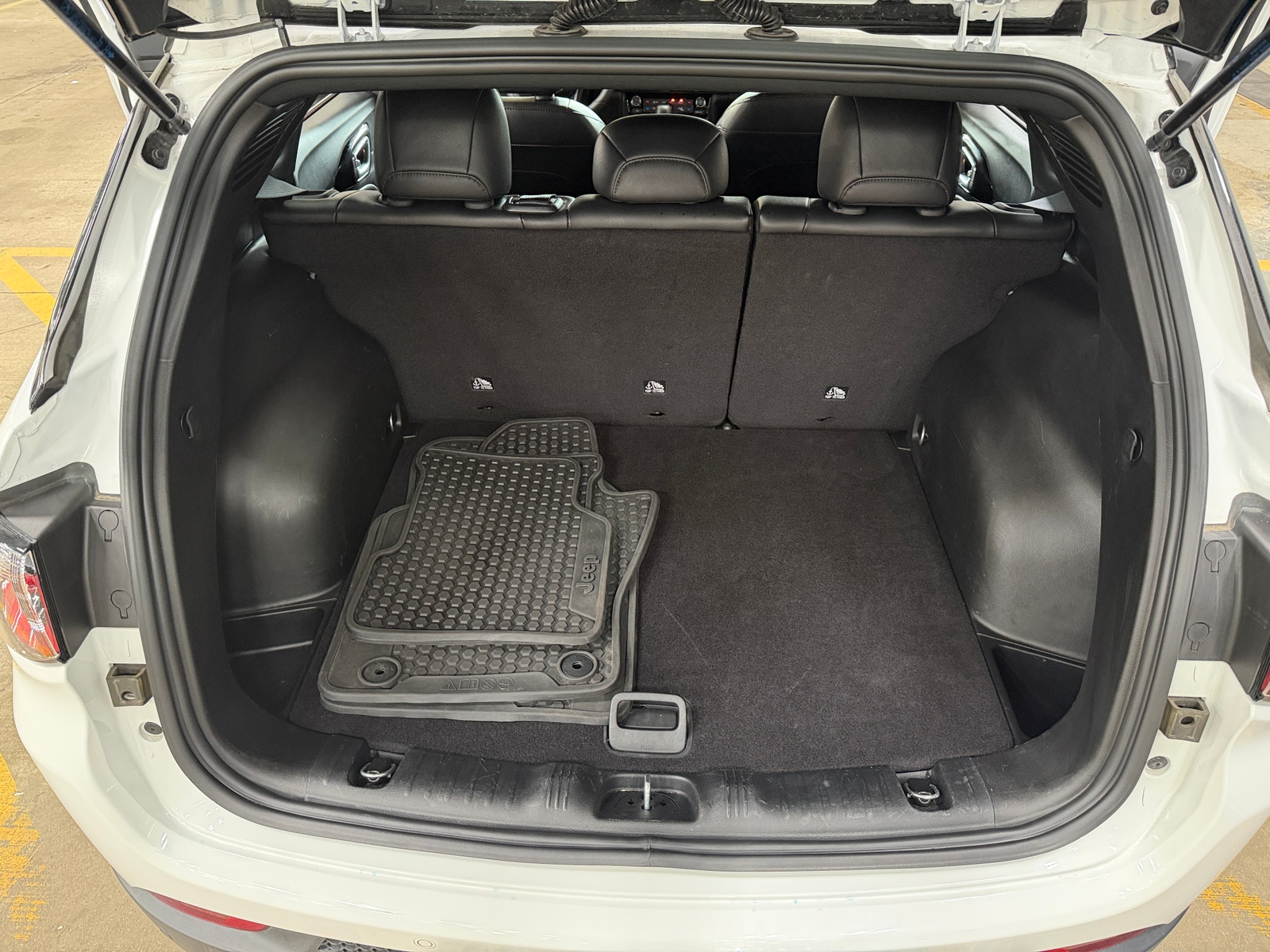 Thumbnail: 2025 Jeep Compass - 7