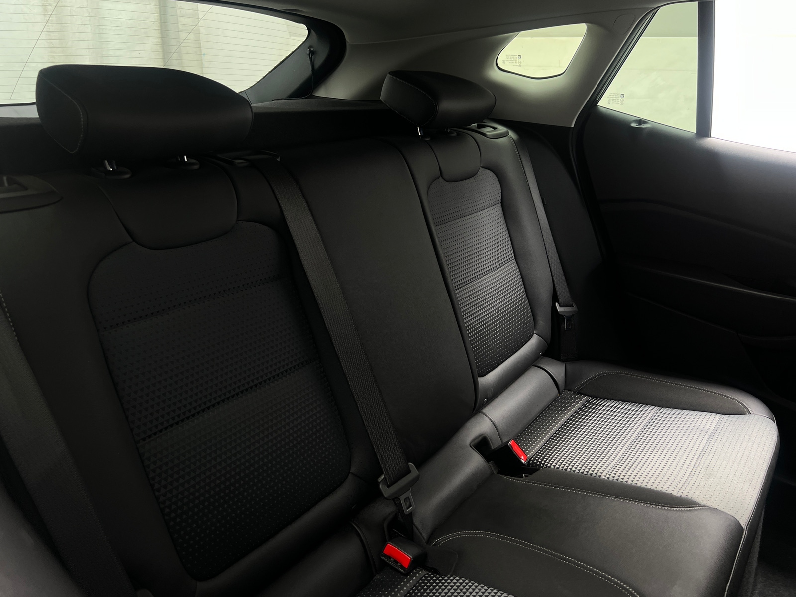 Thumbnail: 2025 Chevrolet Trax - 6