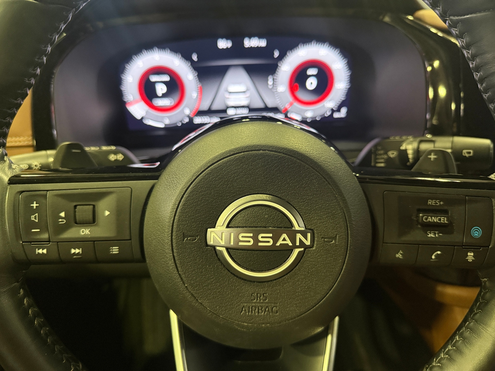 Thumbnail: 2023 Nissan Pathfinder - 4