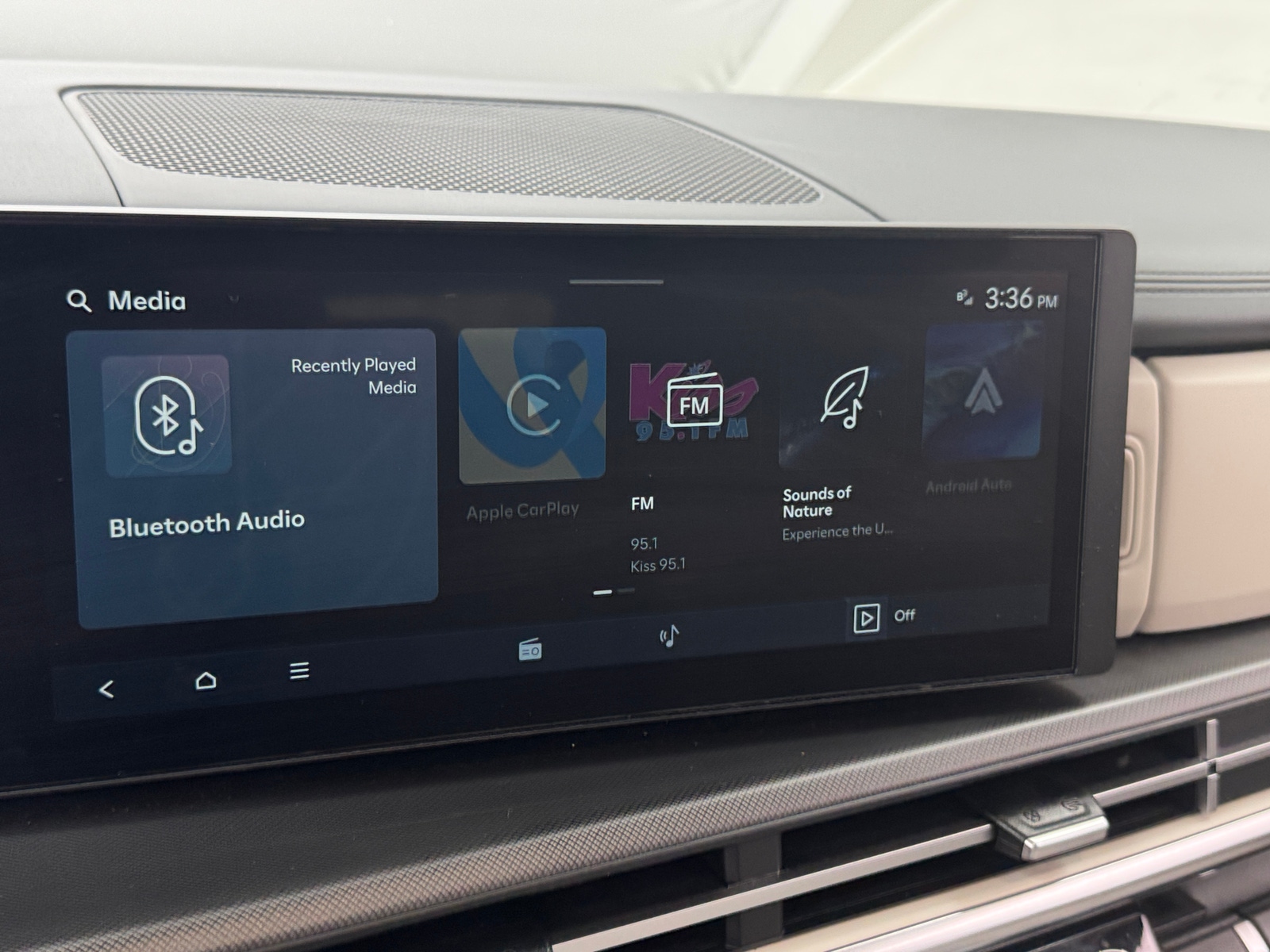 Thumbnail: 2025 Hyundai Santa Fe - 3