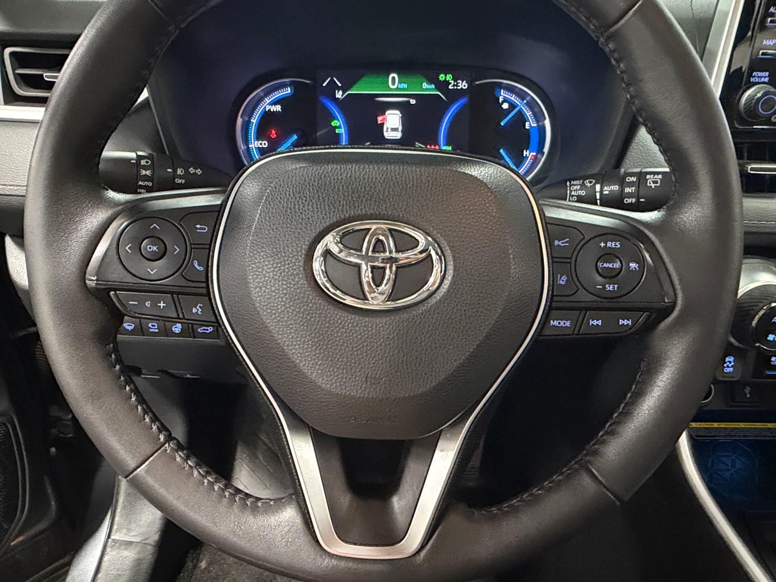 Thumbnail: 2020 Toyota RAV4 - 4