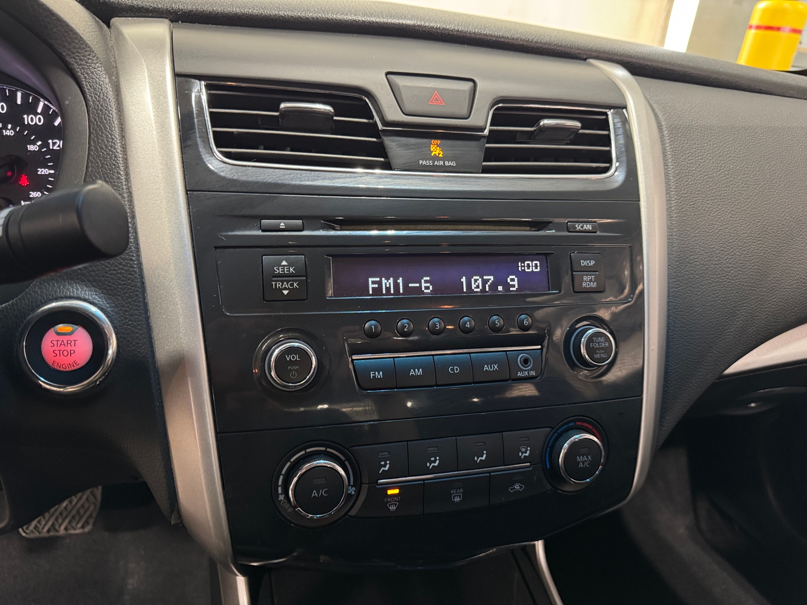 Thumbnail: 2013 Nissan Altima - 4