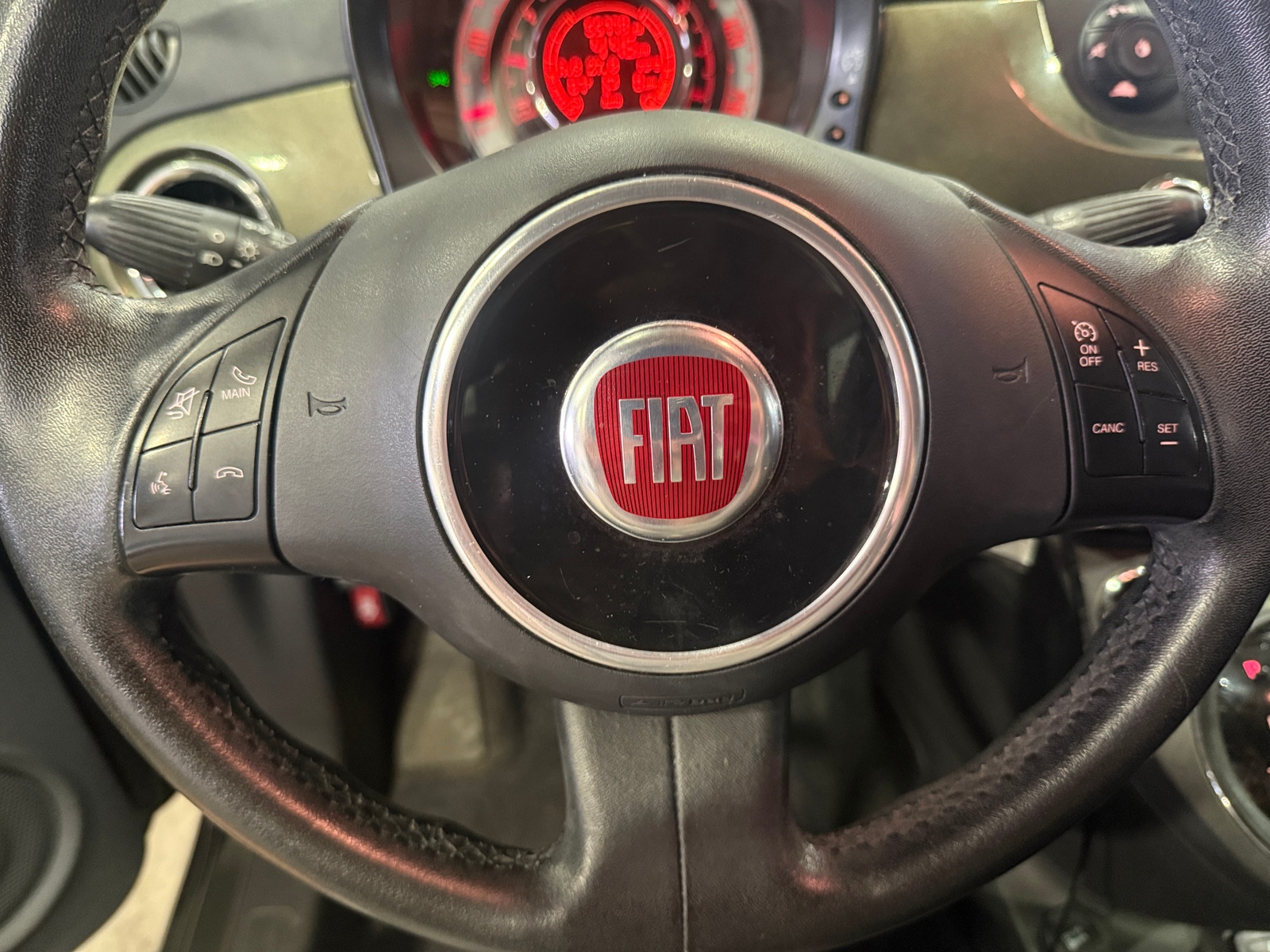 Thumbnail: 2015 Fiat 500 - 5