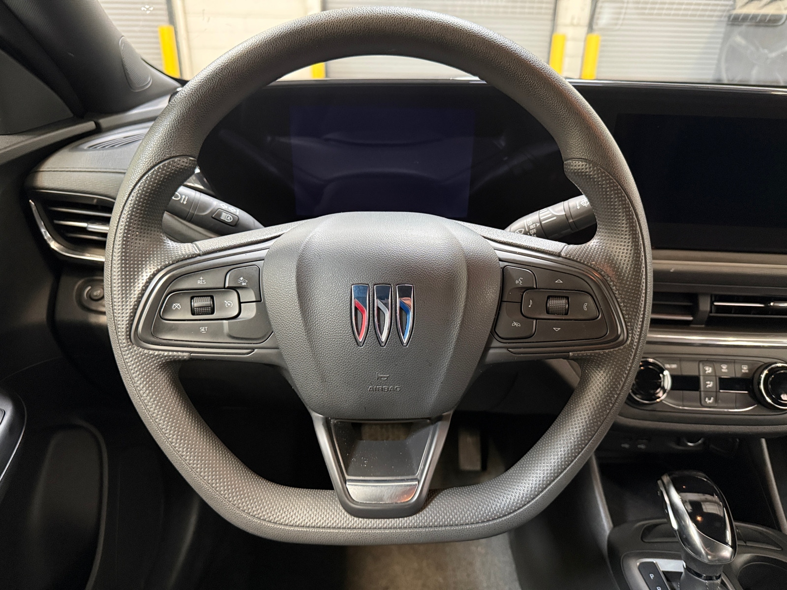 Thumbnail: 2025 Buick Envista - 4