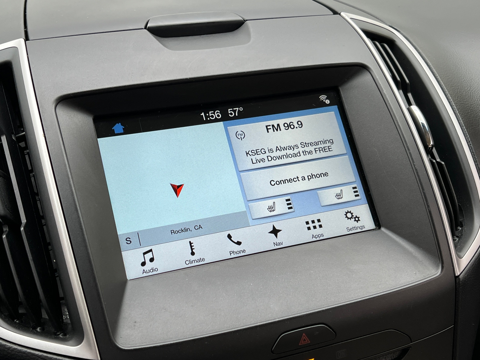 Thumbnail: 2018 Ford Edge - 4