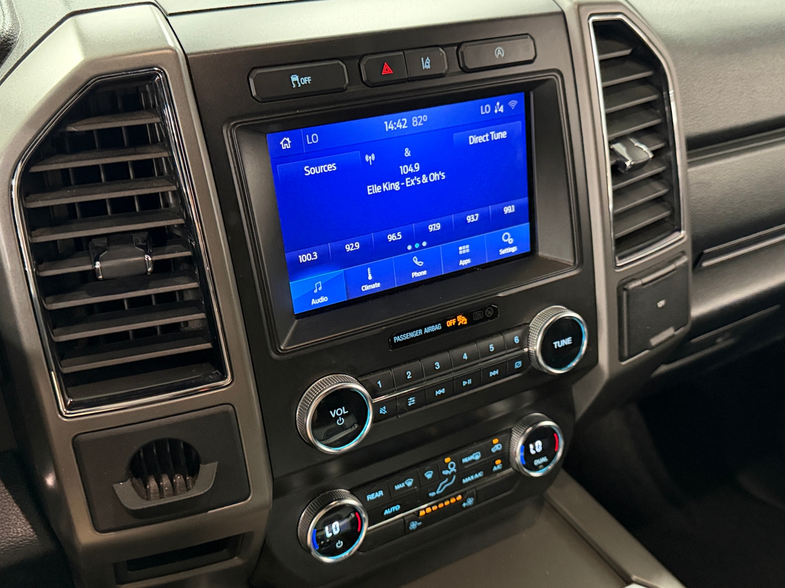 Thumbnail: 2020 Ford Expedition - 4