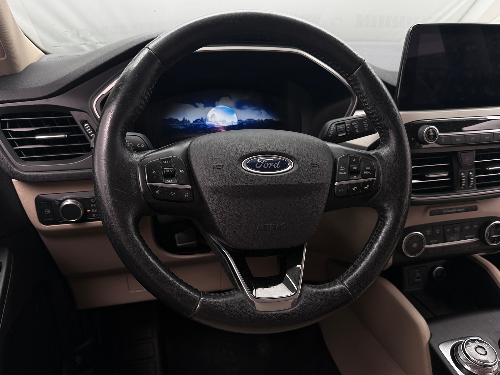 Thumbnail: 2020 Ford Escape - 5