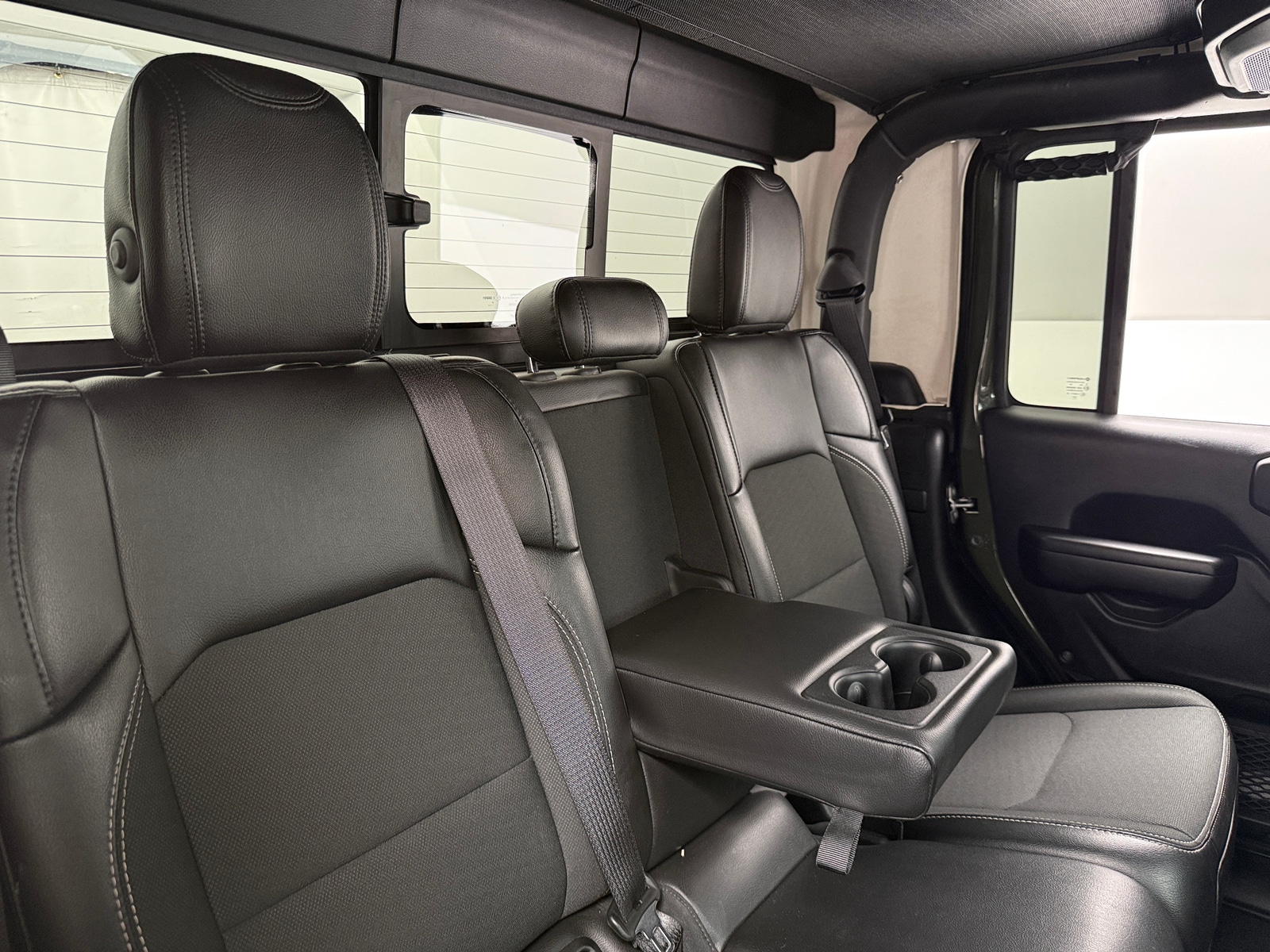 Thumbnail: 2021 Jeep Gladiator - 6