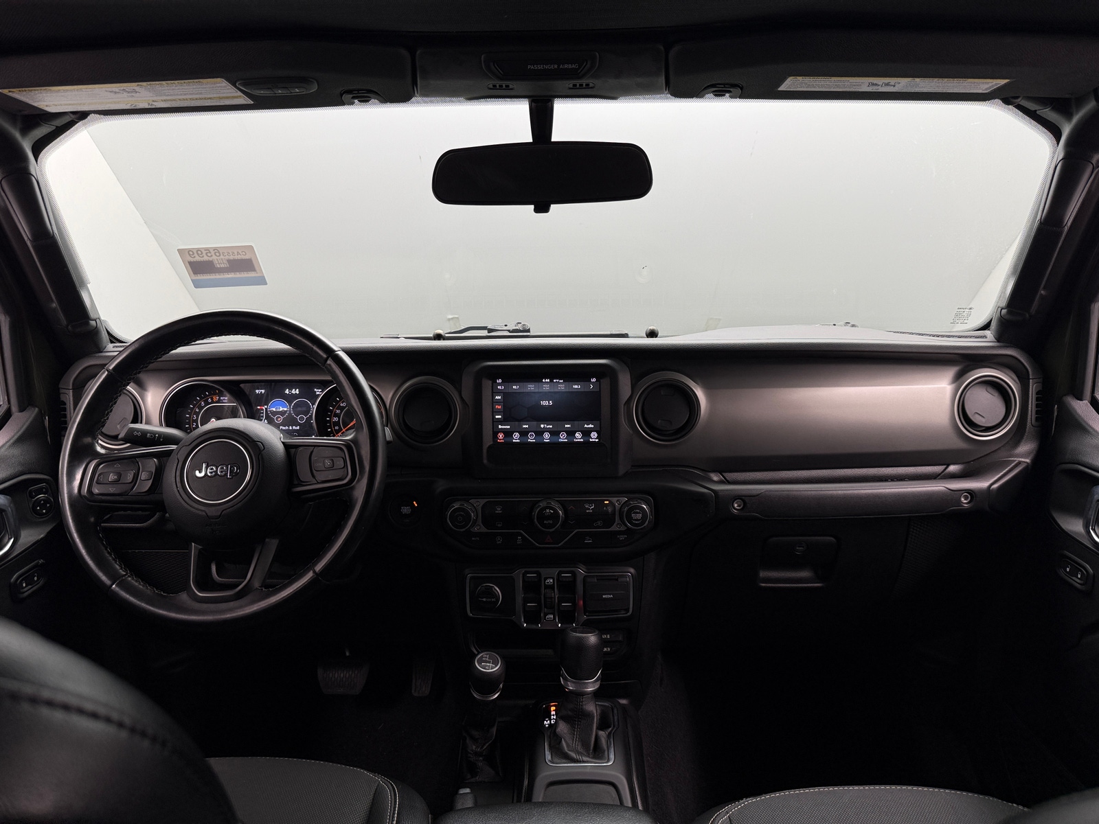 Thumbnail: 2021 Jeep Gladiator - 3