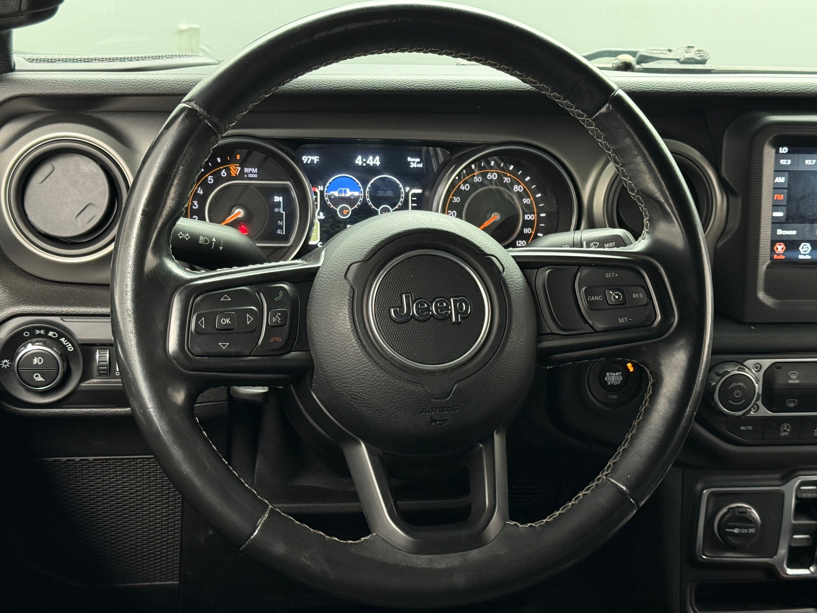 Thumbnail: 2021 Jeep Gladiator - 5