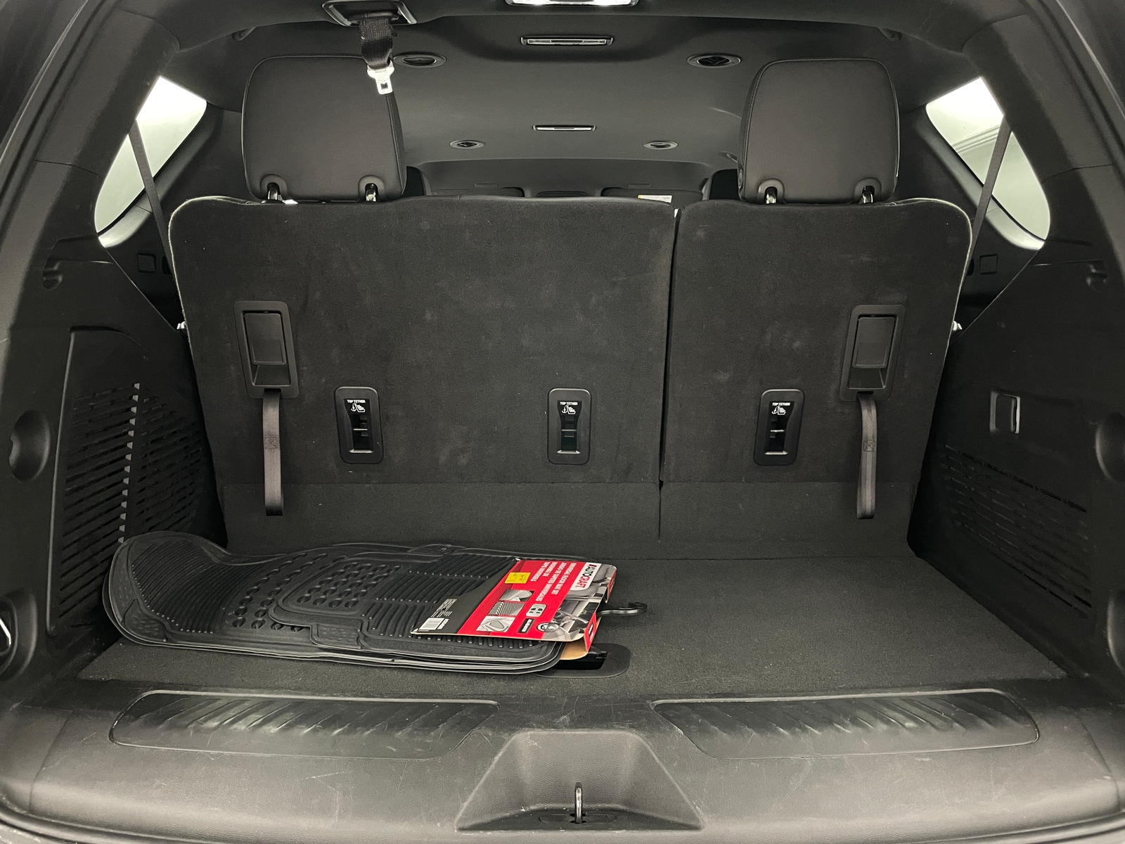 Thumbnail: 2025 Chevrolet Tahoe - 6