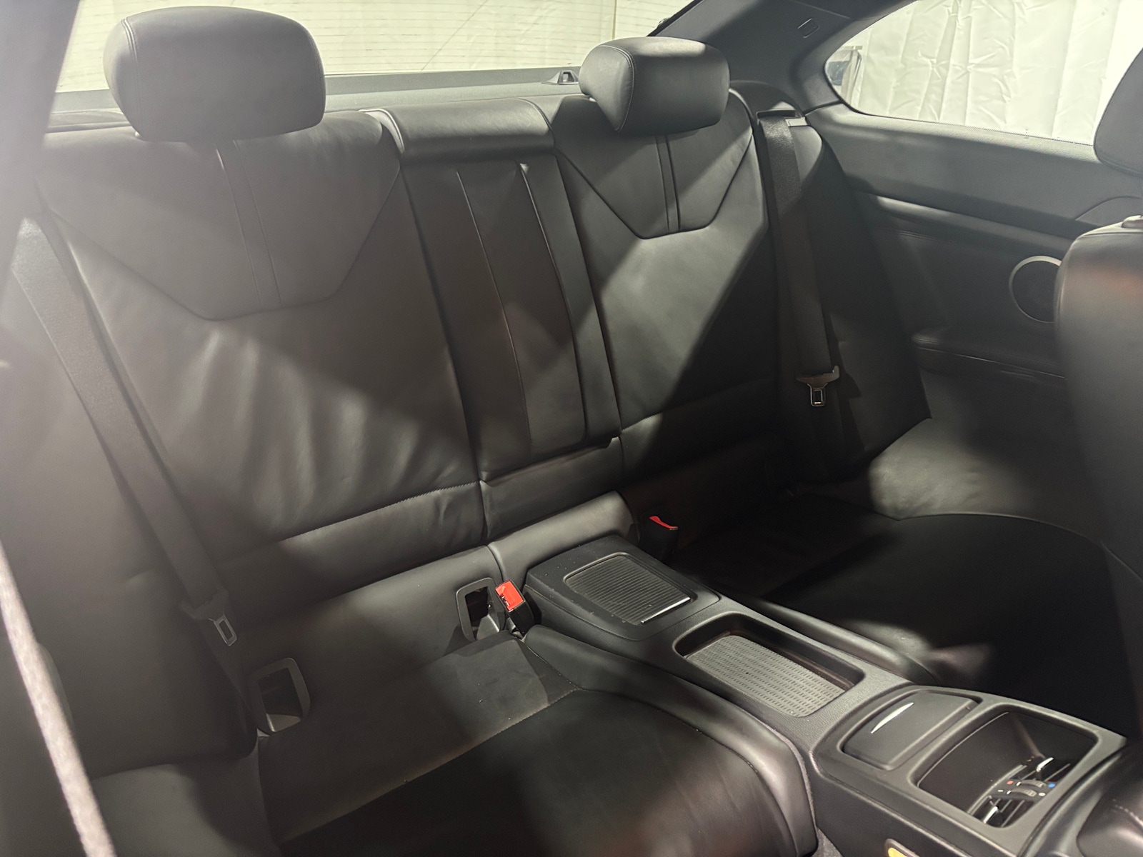 Thumbnail: 2011 BMW M3 - 4